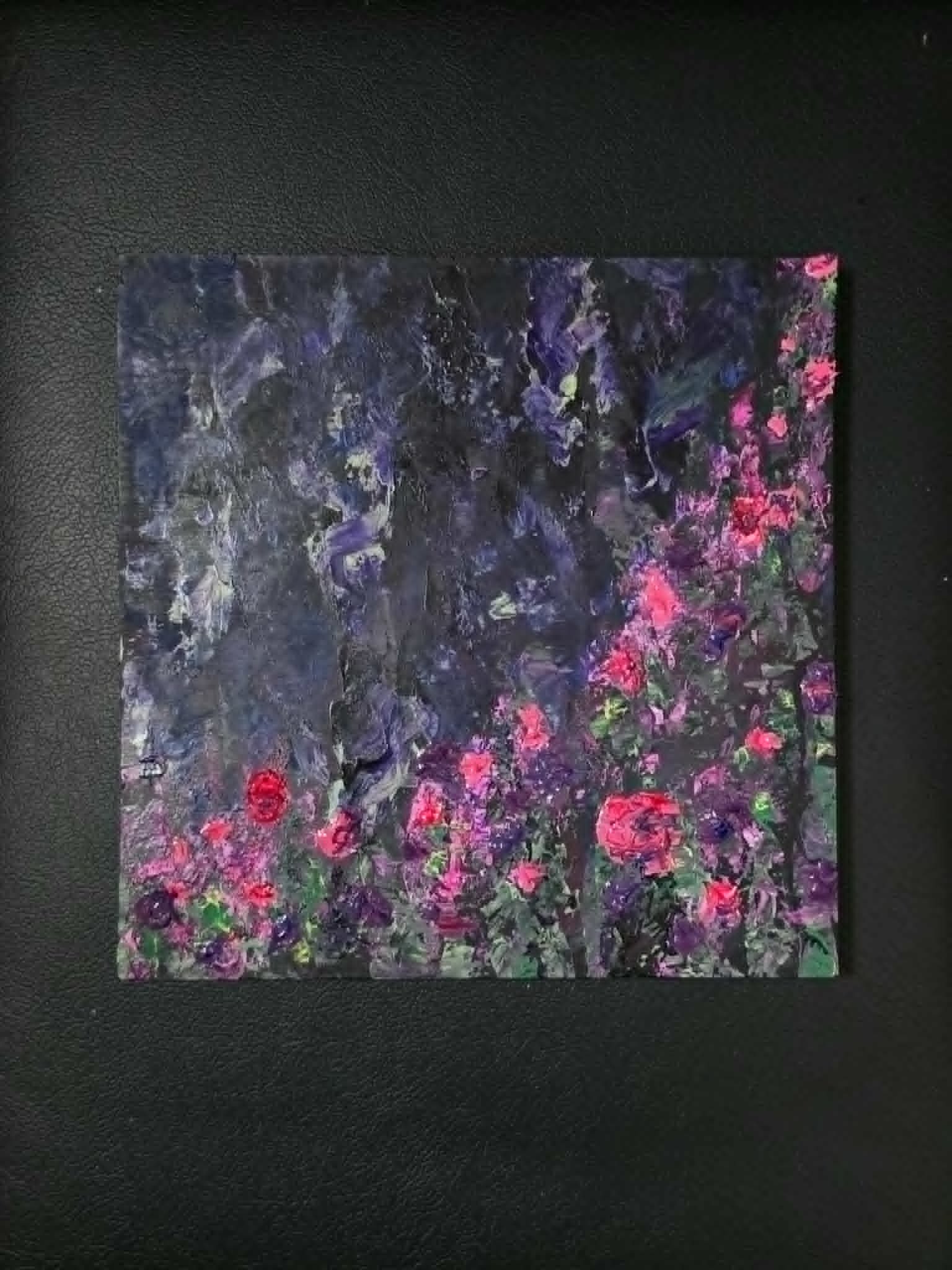 MIDNIGHT GARDEN