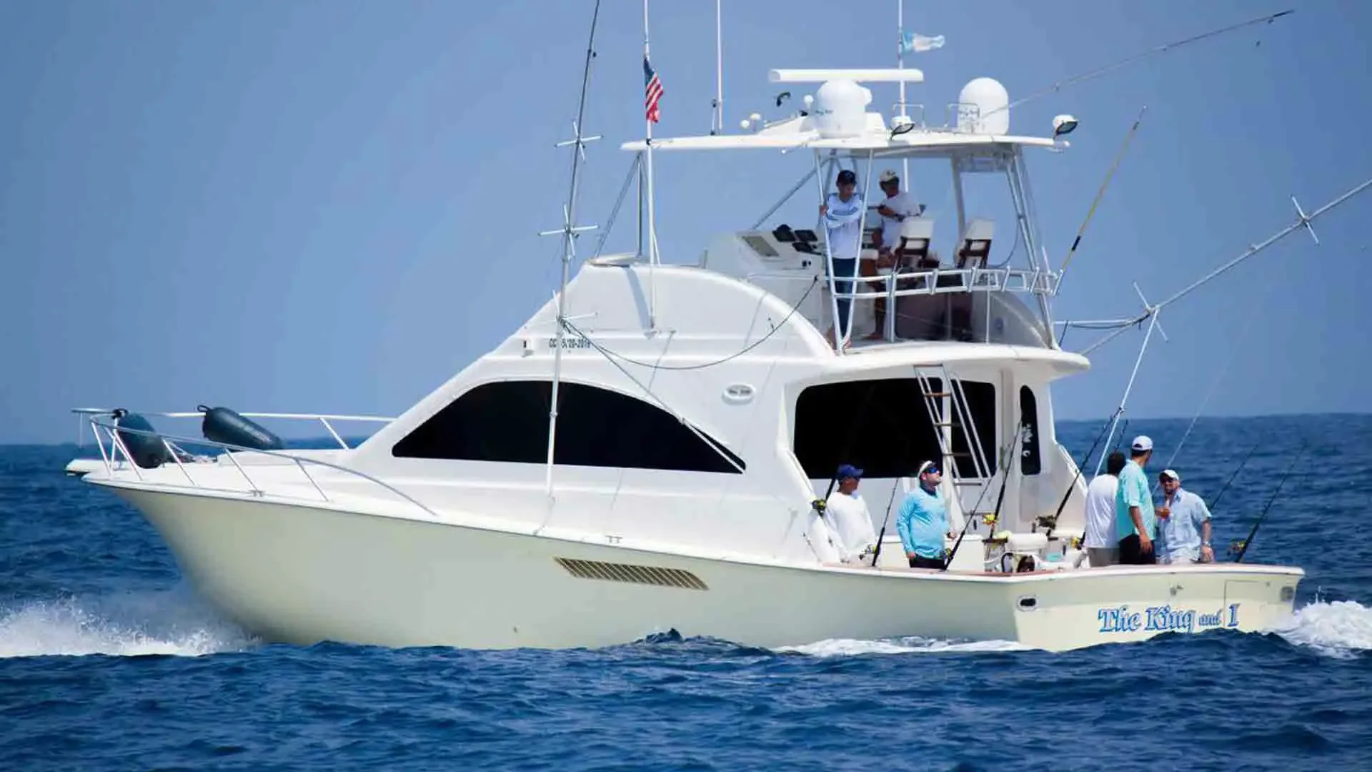 The King and I, the lodge’s largest 50-foot air-conditioned Ocean sportfishing yacht with a 26-knot cruise for offshore fishing adventures.