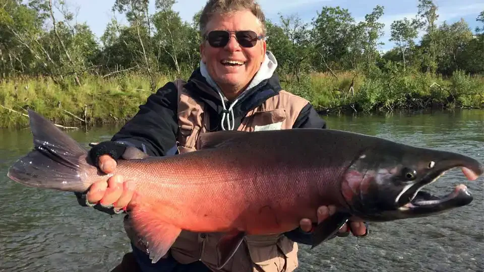 alaska-dave-duncan-sons-sockeye-salmon-fly-fishing-trophyjson.webp