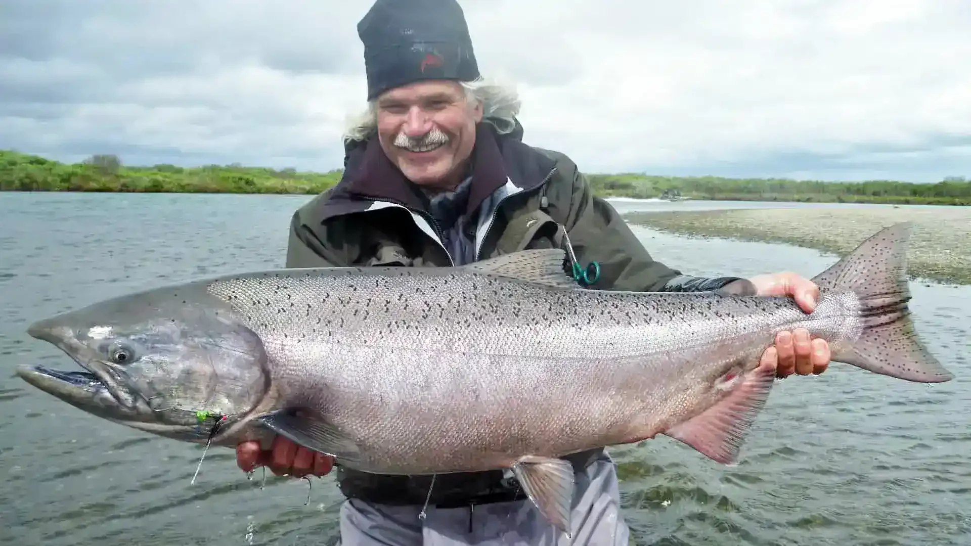 alaska-duncans-90-mile-float-trophy-king-salmon-fly-fishing.webp