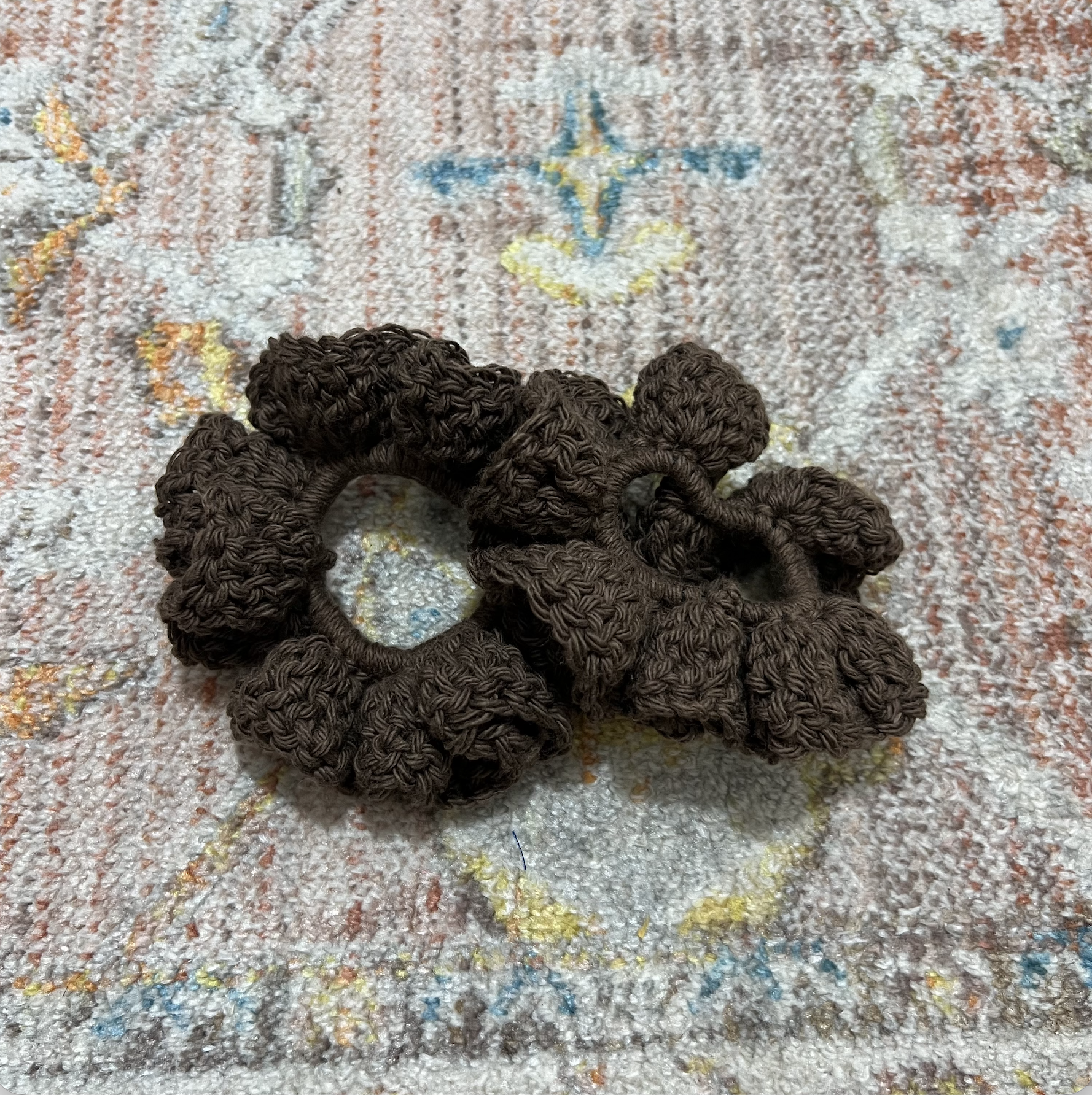 Scrunchie - brown