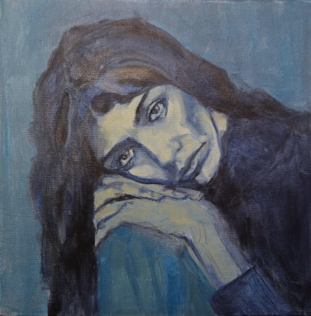 A painting of a woman with long hair, resting her head on her folded hands, looking at the viewer with a gentle expression, in shades of blue and gray.