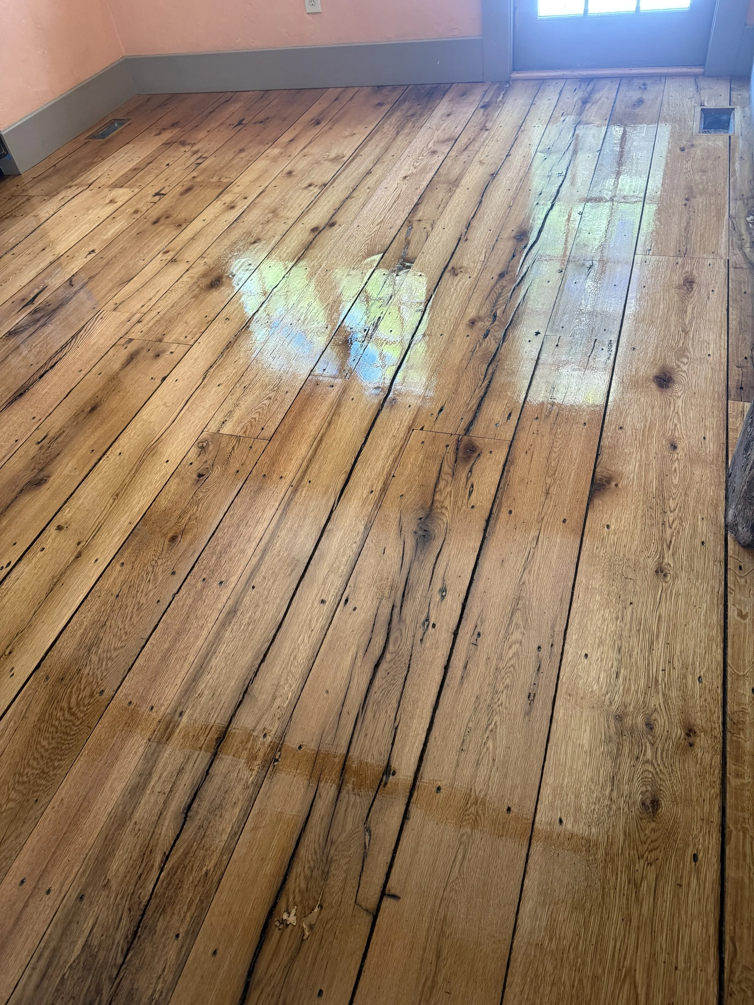 ANTIQUE HARDWOOD | REFINISH