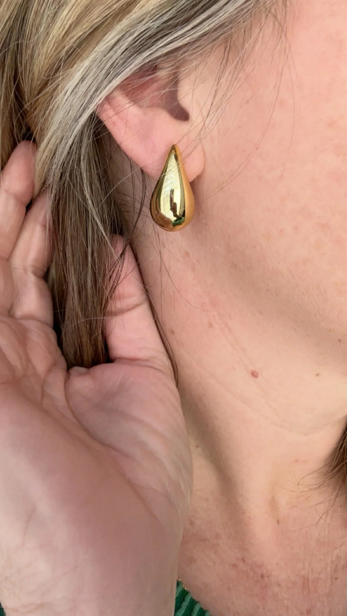 Graceful Teardrop Earrings