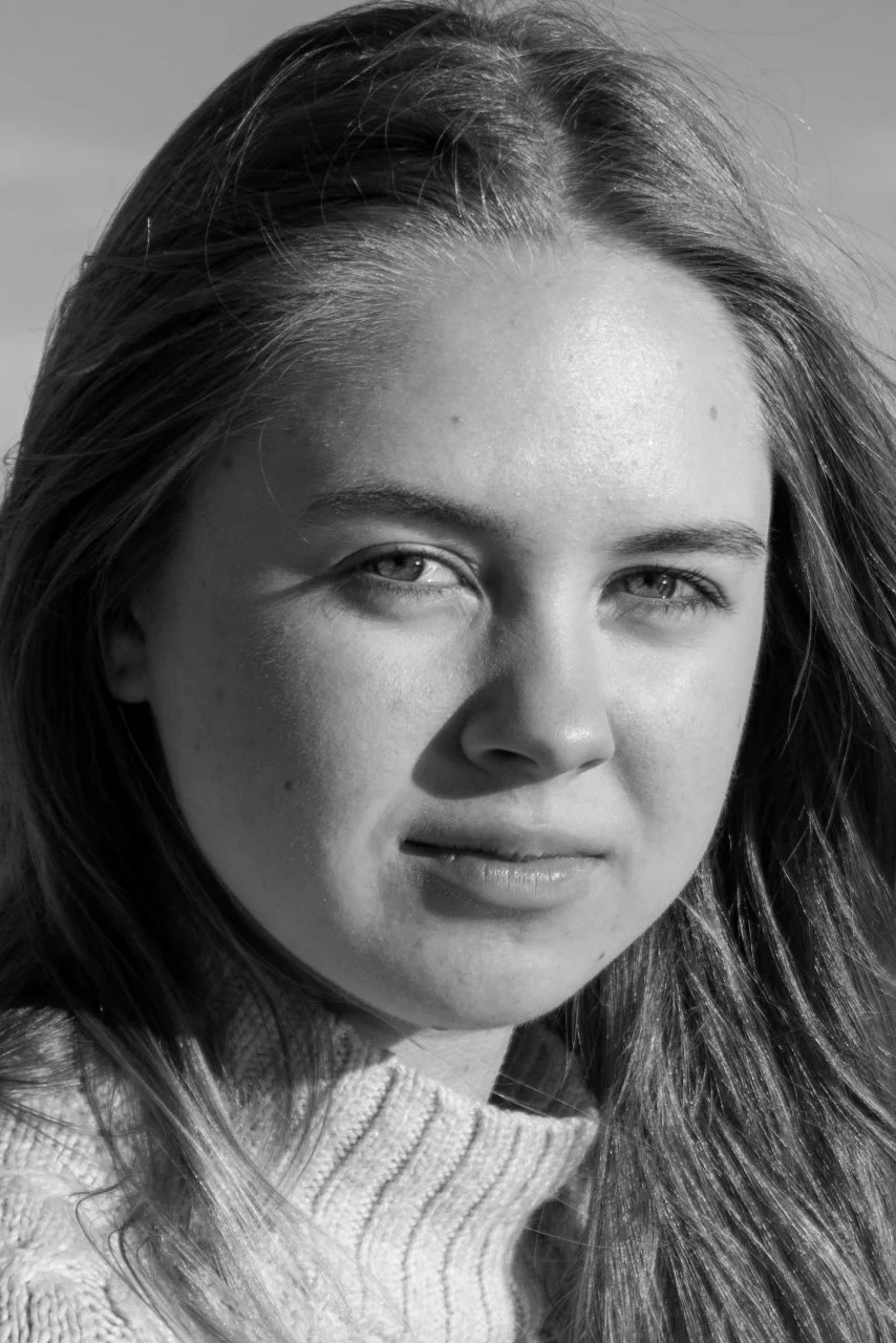 portrait-2-854x1280.jpg