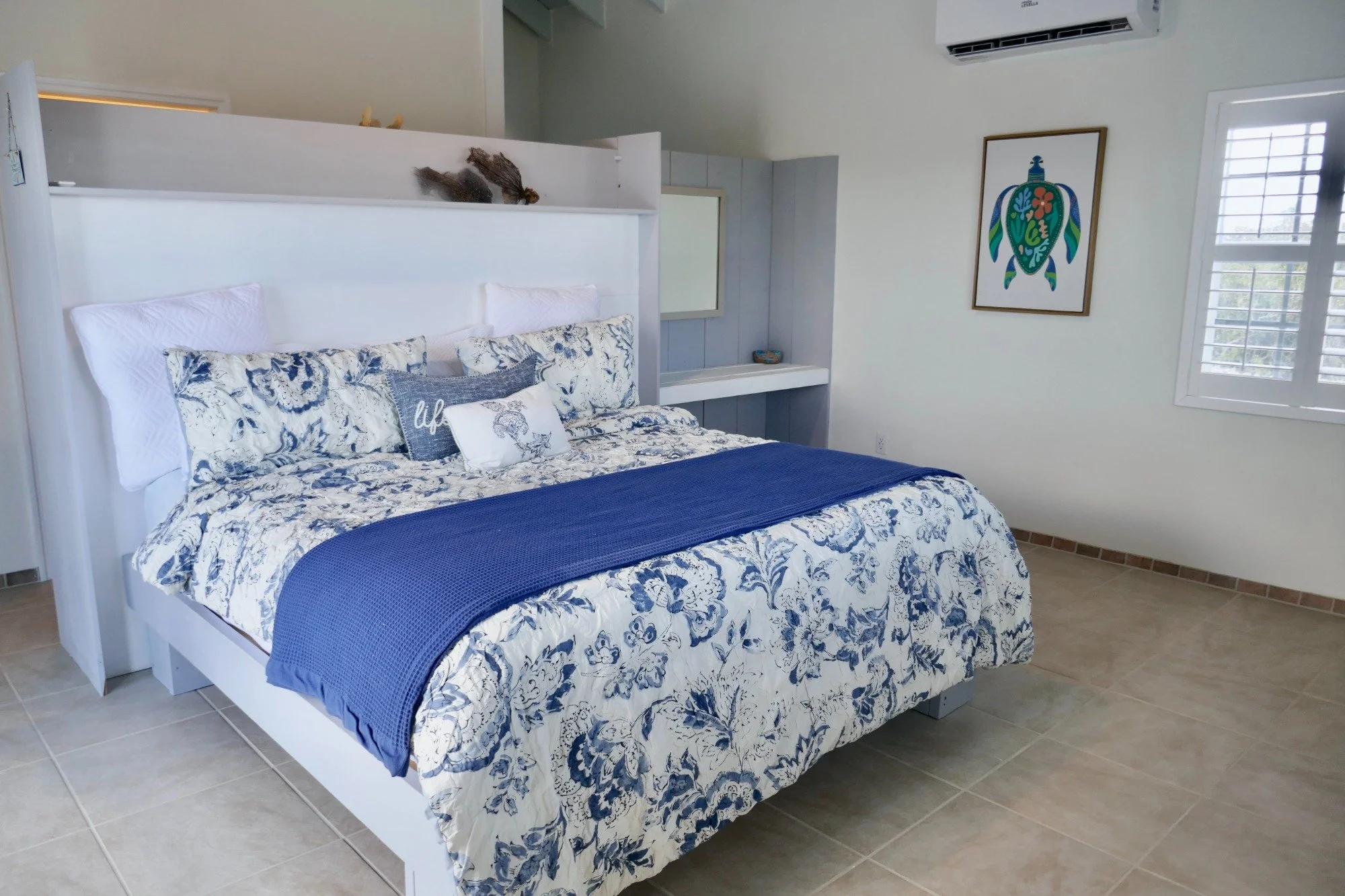 Turtle Cove Master Suite