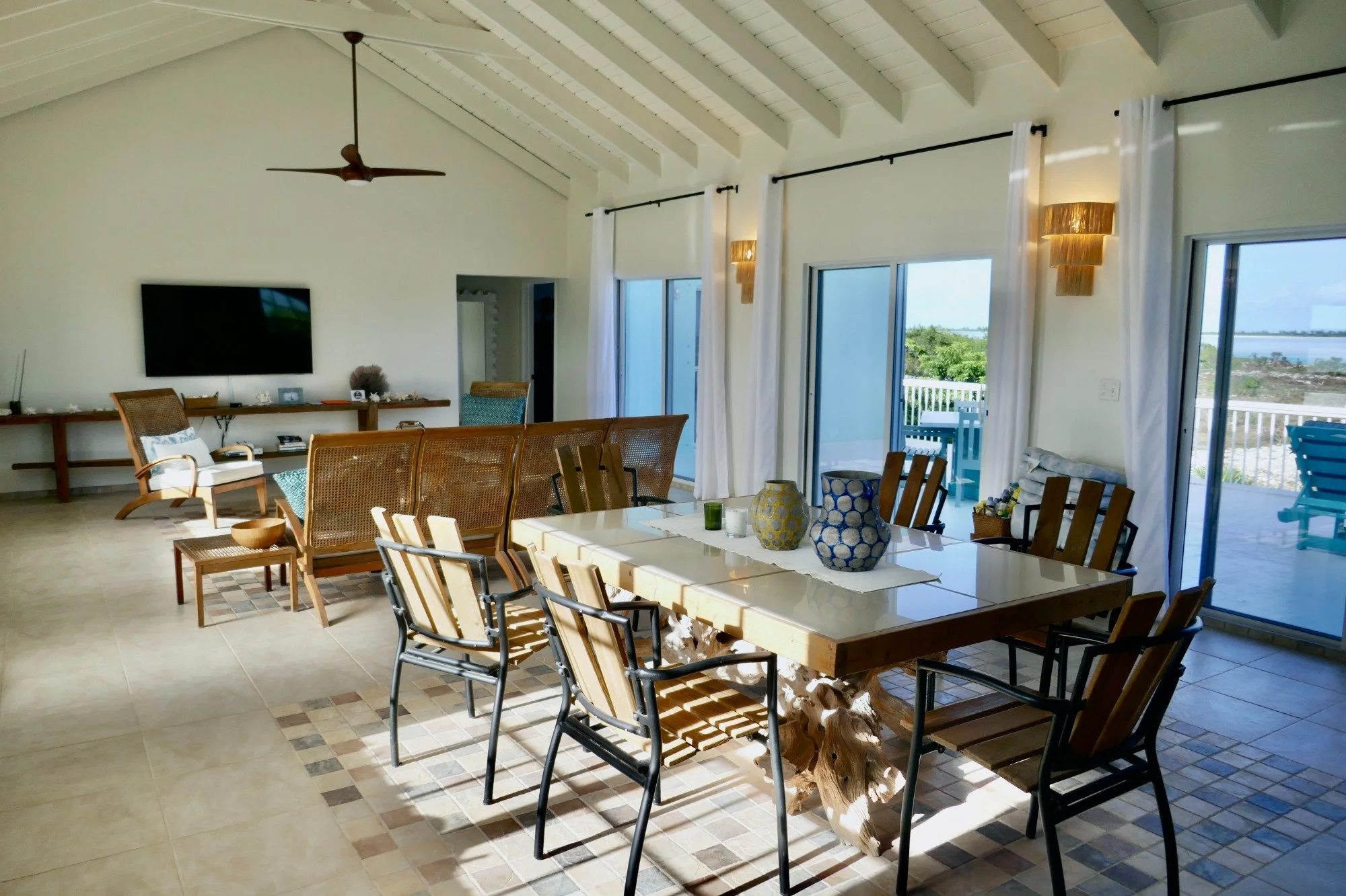 Turtle Cove Socializing Area