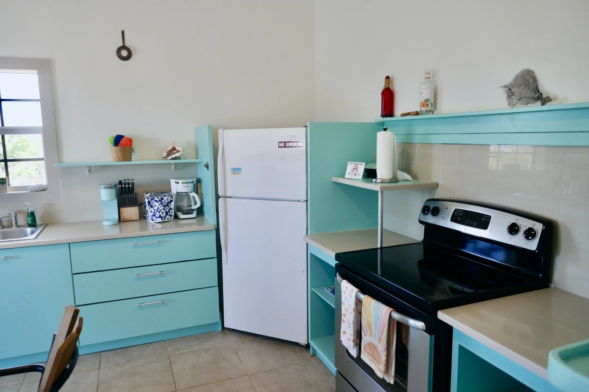 Turtle Cove Fridge/Stove/Oven