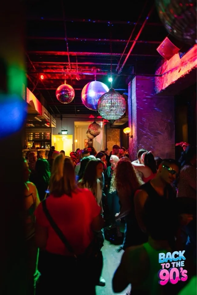Backtothe90's-PhotoCredit-MiliVillamilPhotography-18.jpg