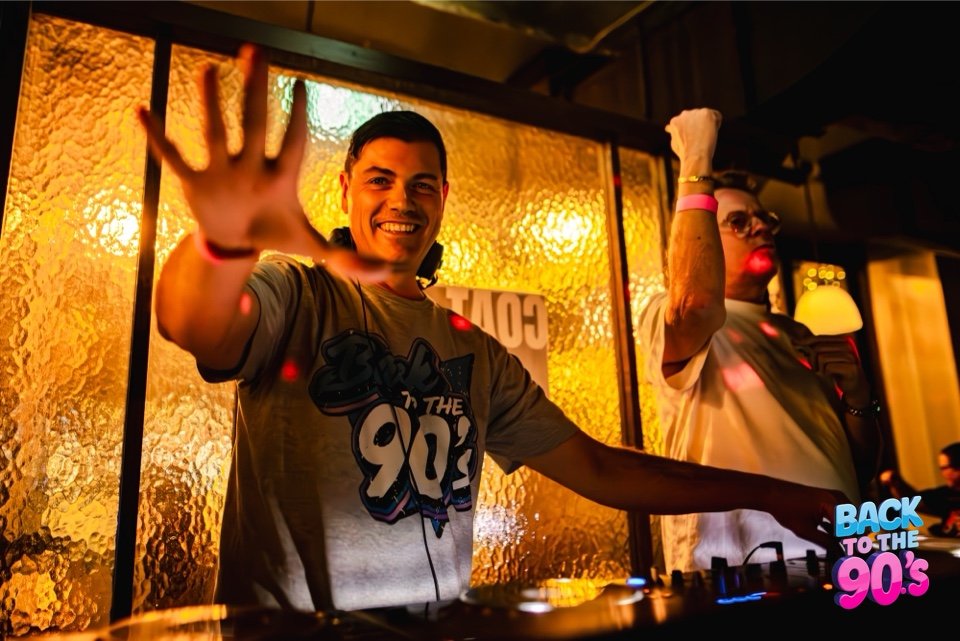 Backtothe90's-PhotoCredit-MiliVillamilPhotography-85.jpg