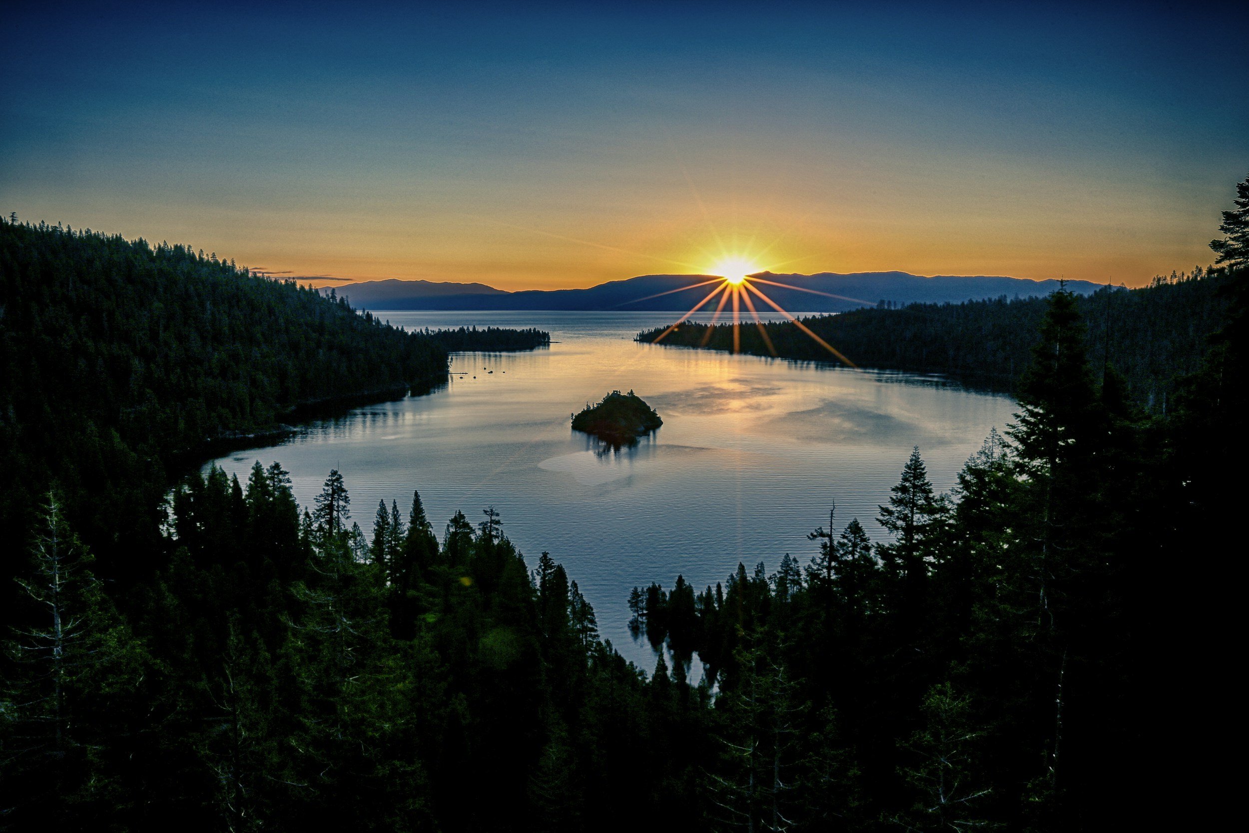 Lake tahoe, Emerald Bay, Sunrise, Aquatic invasive species control program.