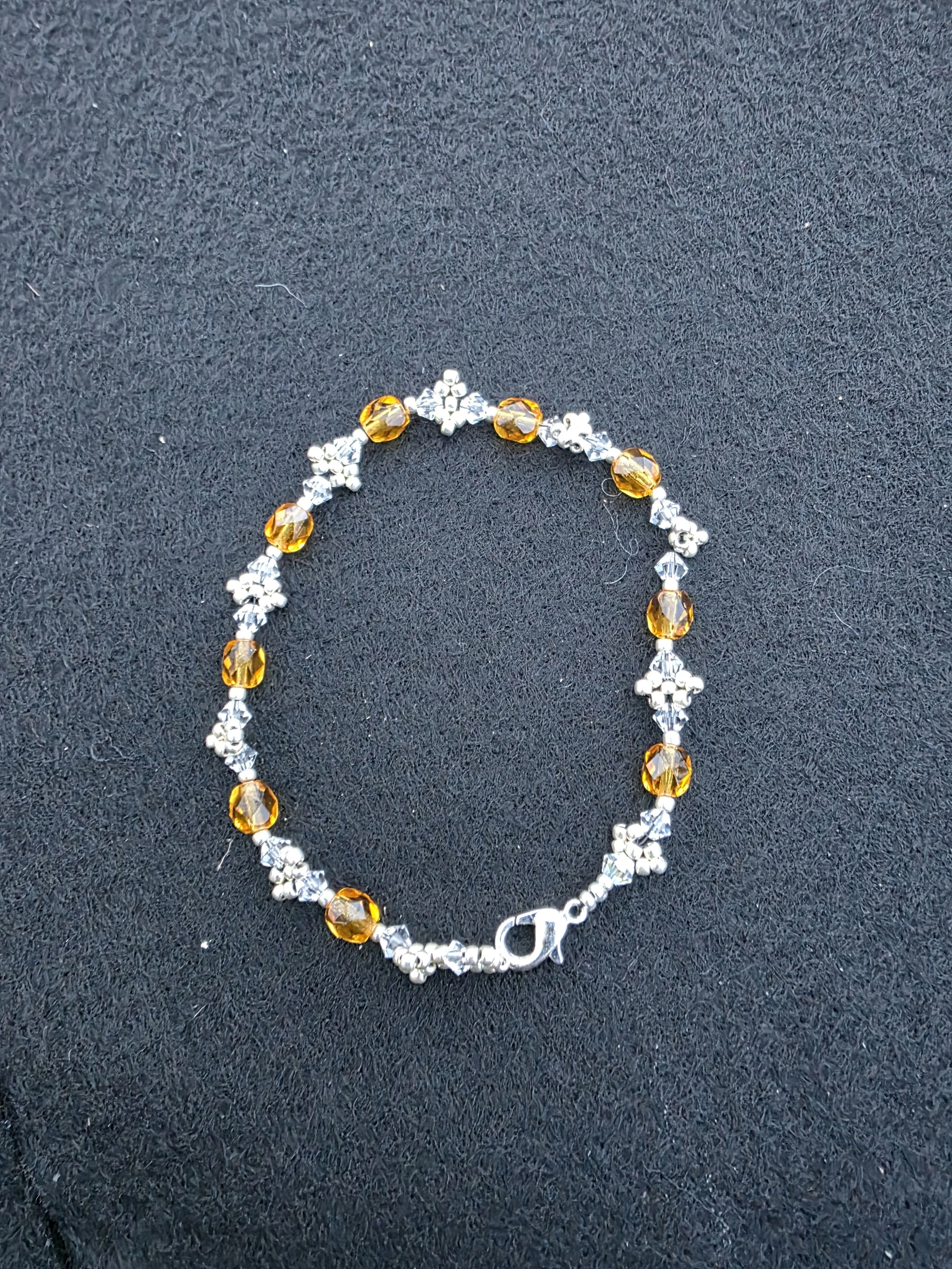 amberbracelet1.jpg