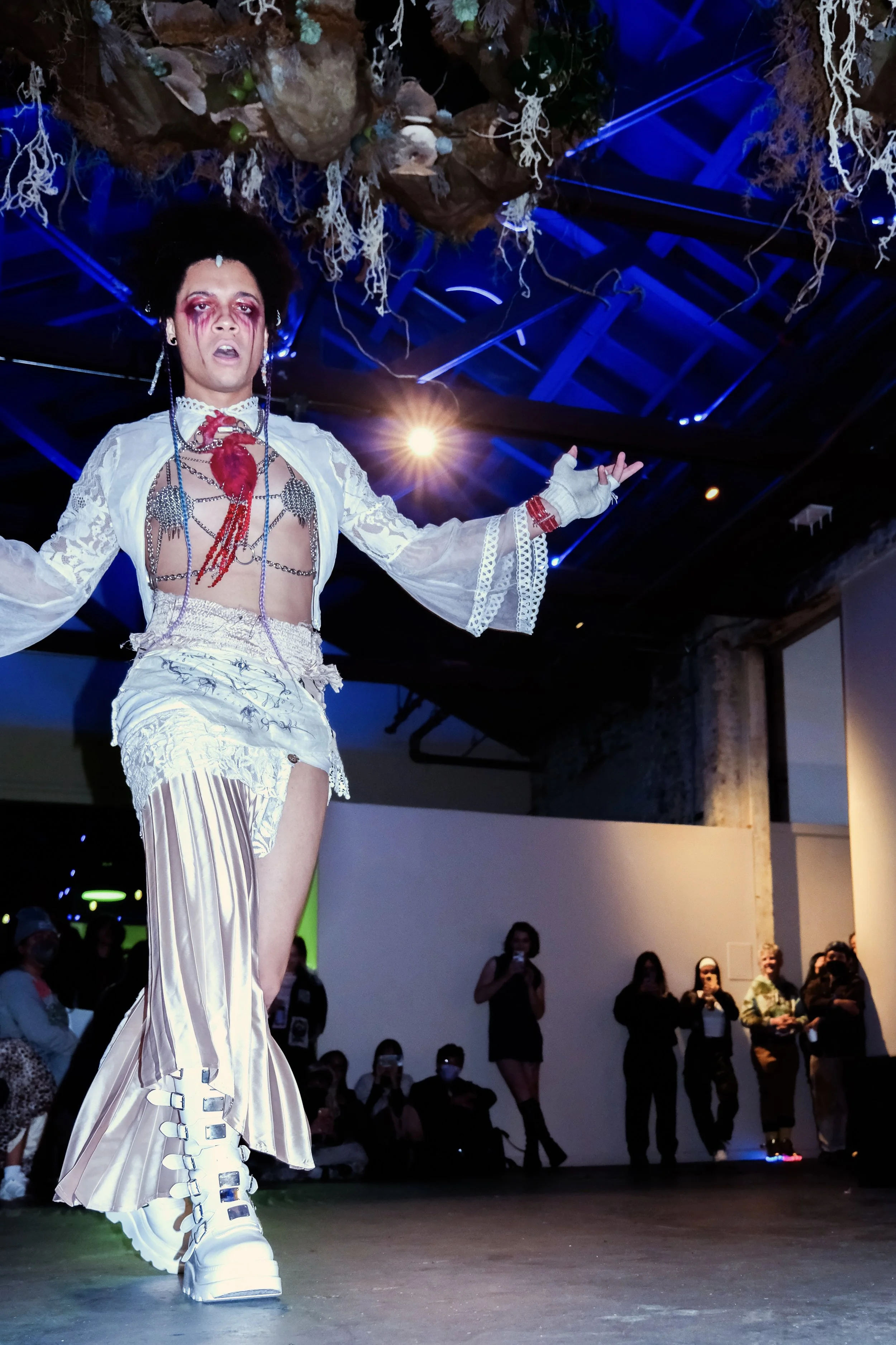 Model: Vii Void – Photographer: Dani Piñeda