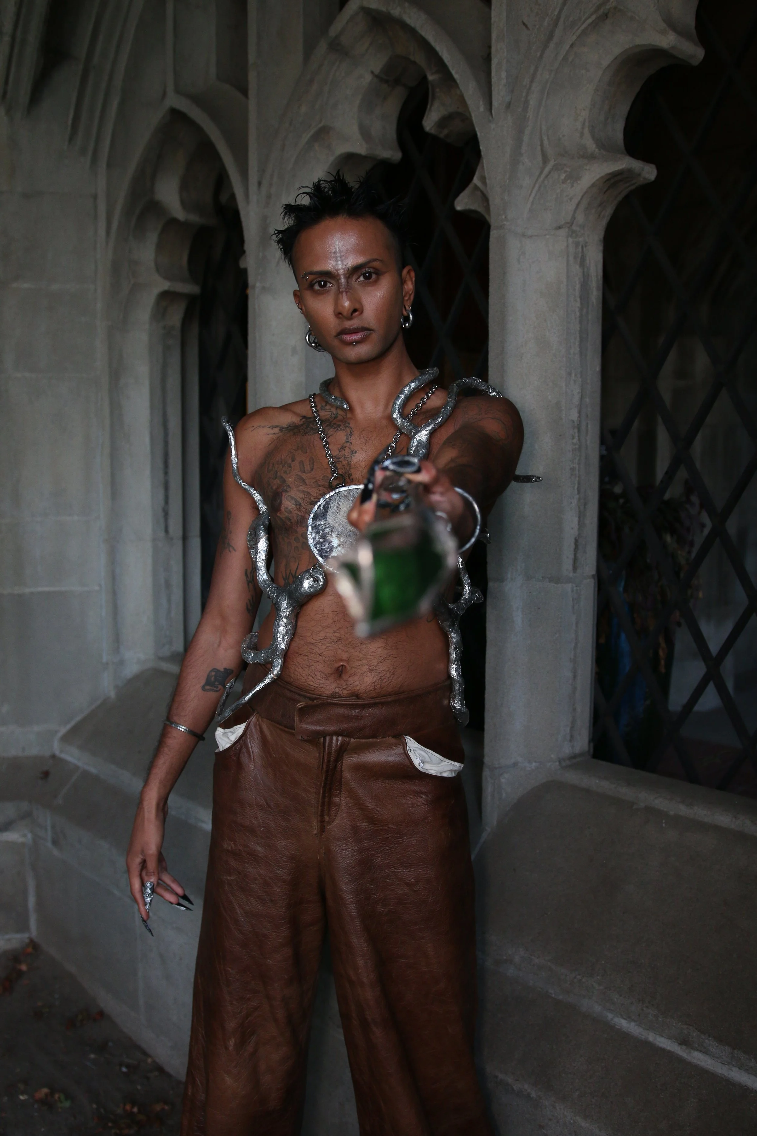 Model: Bakula Sheth – Photographer: Beau Blue