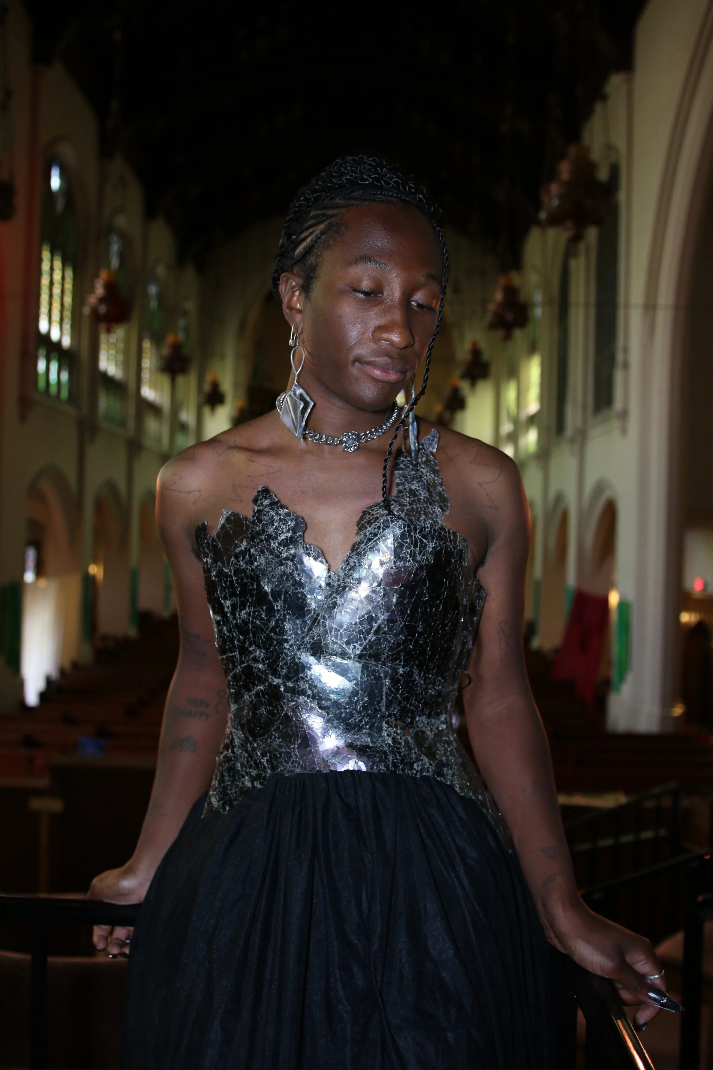 Model: Akiko Scott – Photographer: Beau Blue