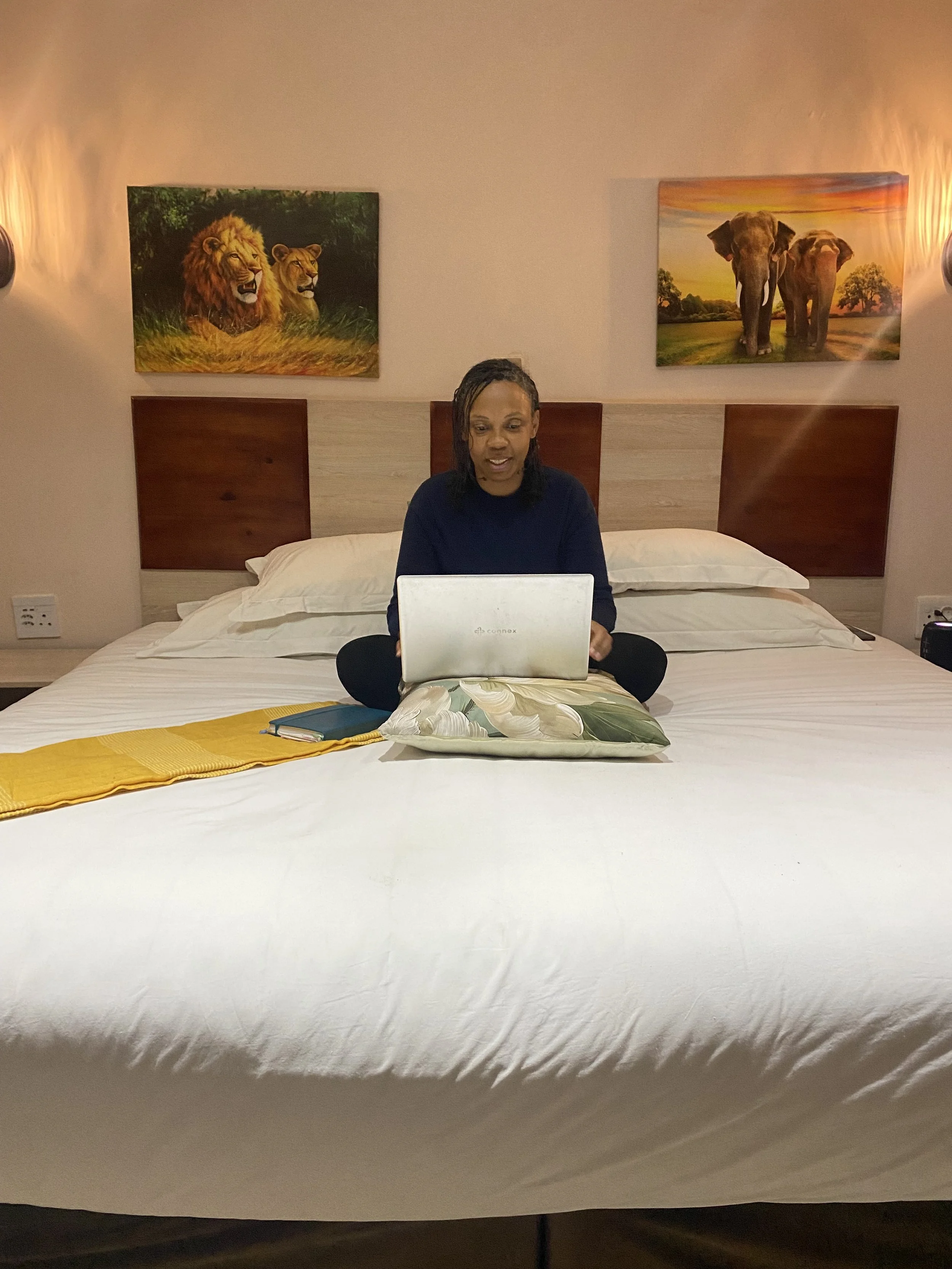 certified fertility awareness educator working on natural birth control online course.