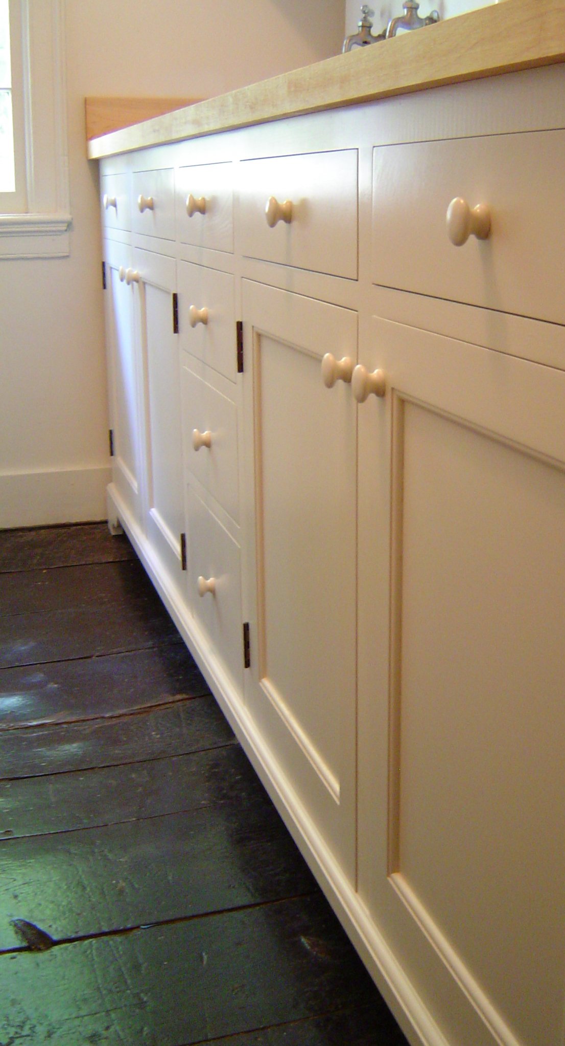 Painted Traditional Kitchen 4.jpg