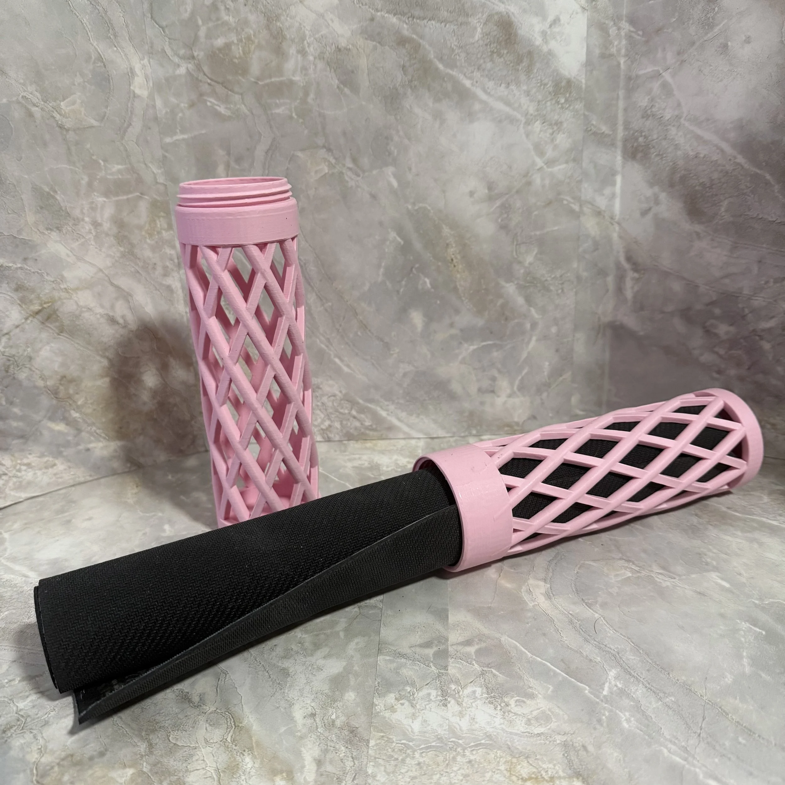 Criss Cross Playmat Holder