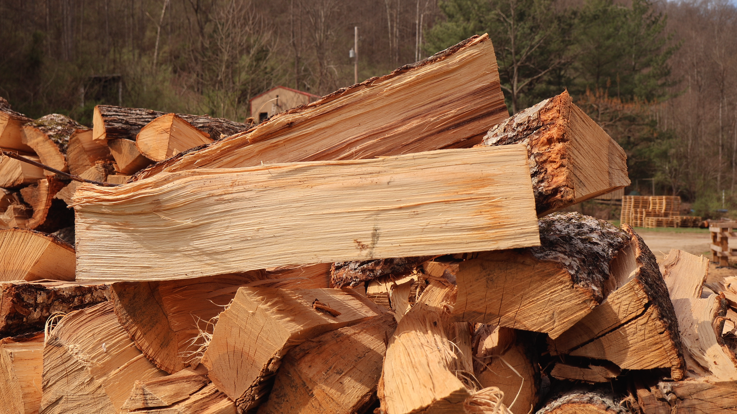 White Oak Smoker Wood.png