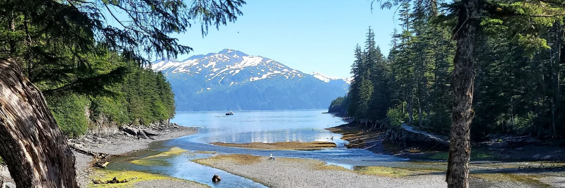 Whittier_Alaska_1920x640.jpg