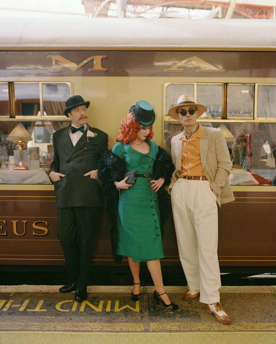 pul-journey-murder-mystery04 (1) Large.png