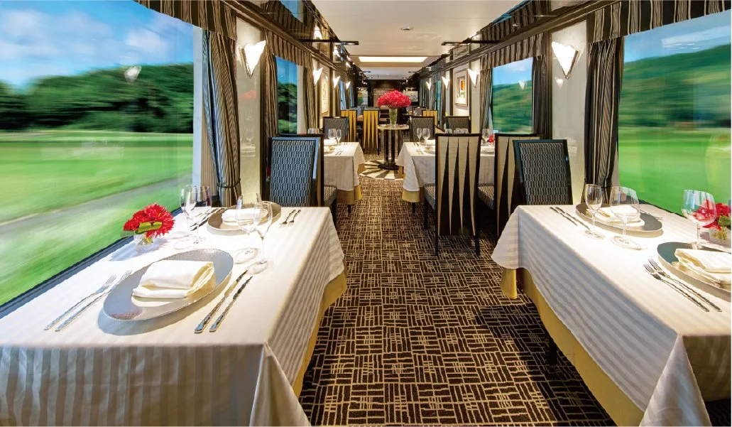 dining-car-mizukaze-2.jpg
