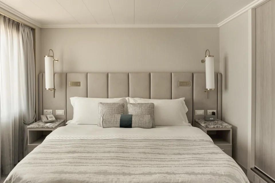 SAPPHIRE OCEAN VIEW SUITE