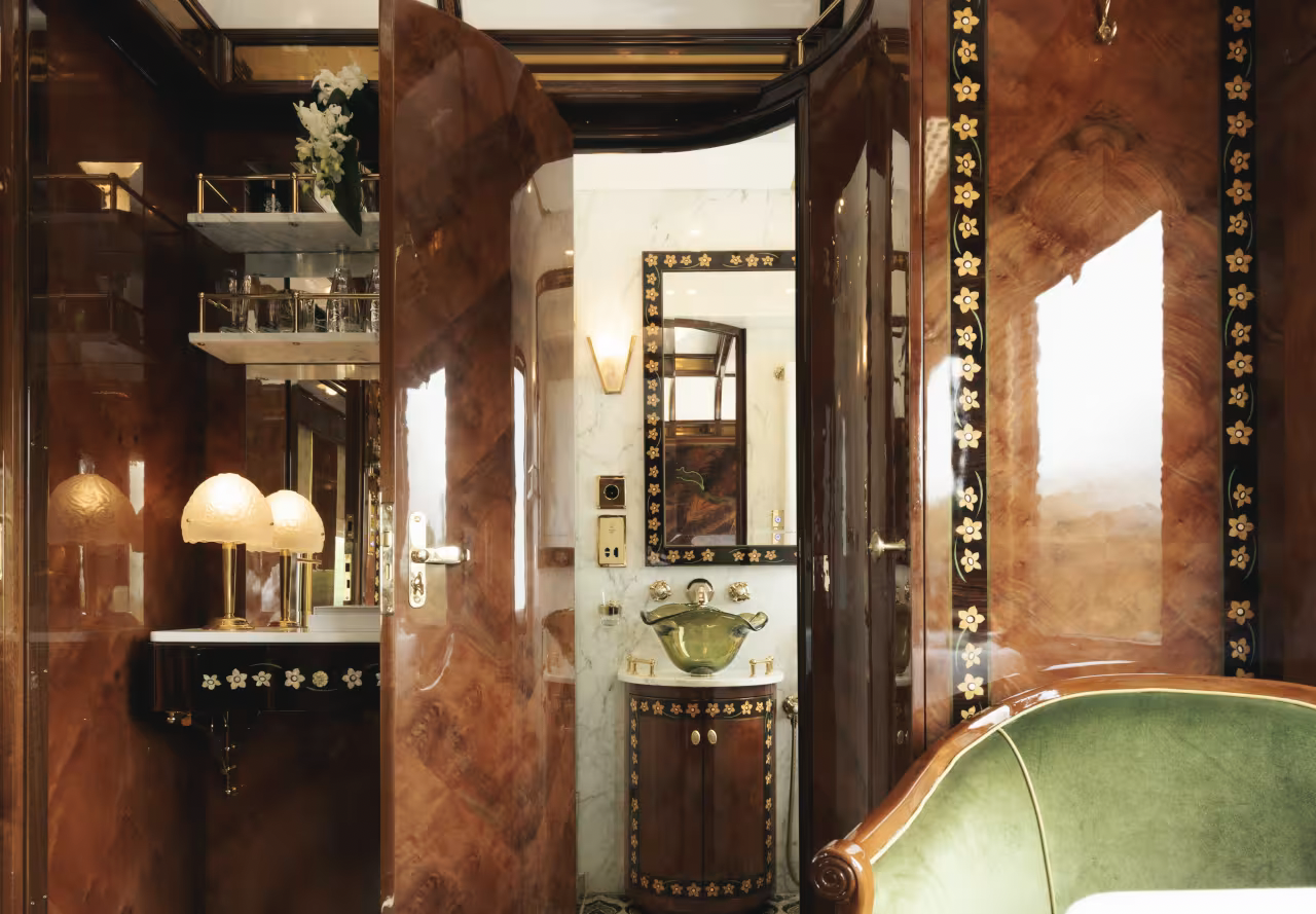 vso-acc-cabin-suite-campagne07 Large.png