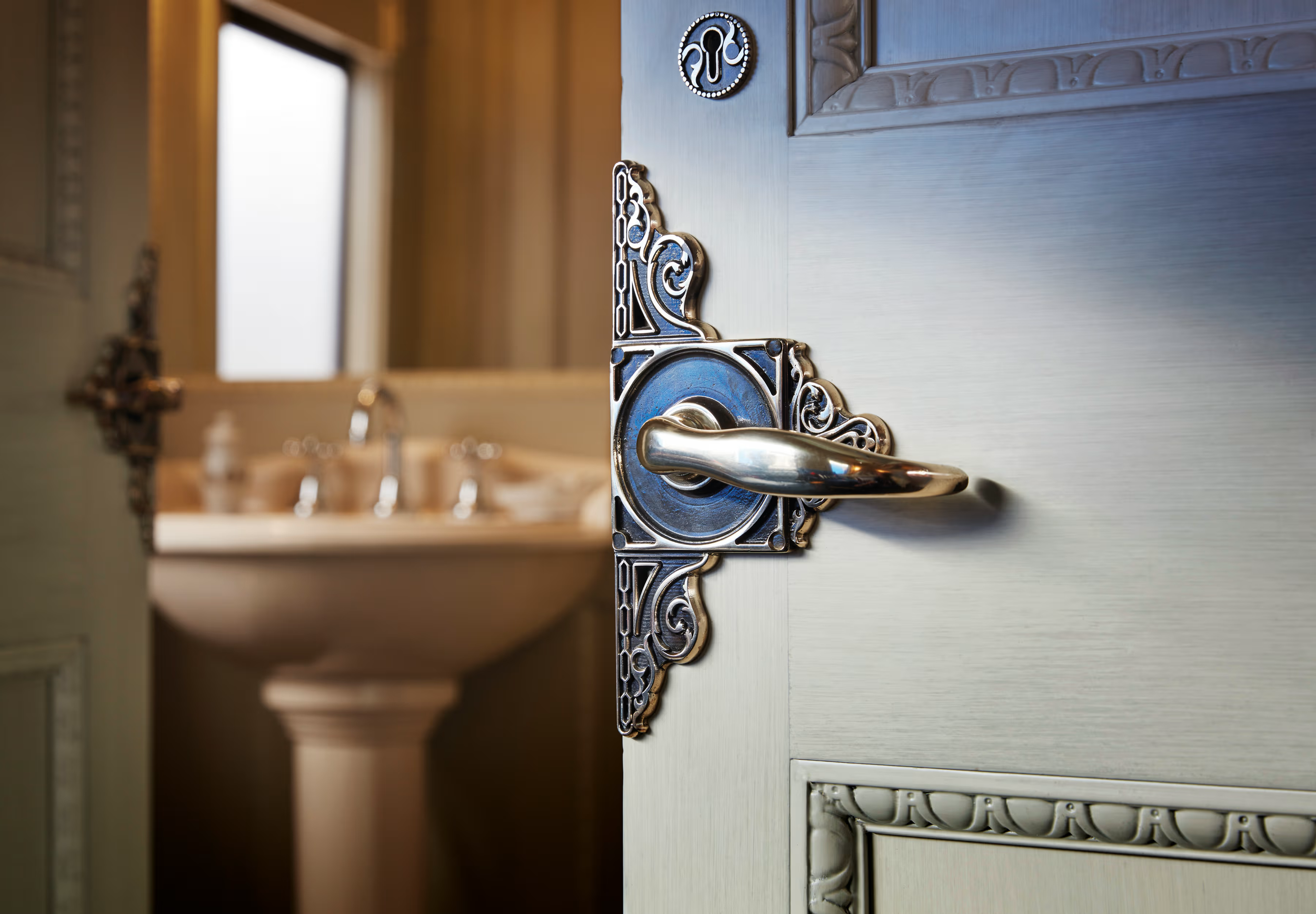 aep-acc-cabin-junior-double-bathroom02.png