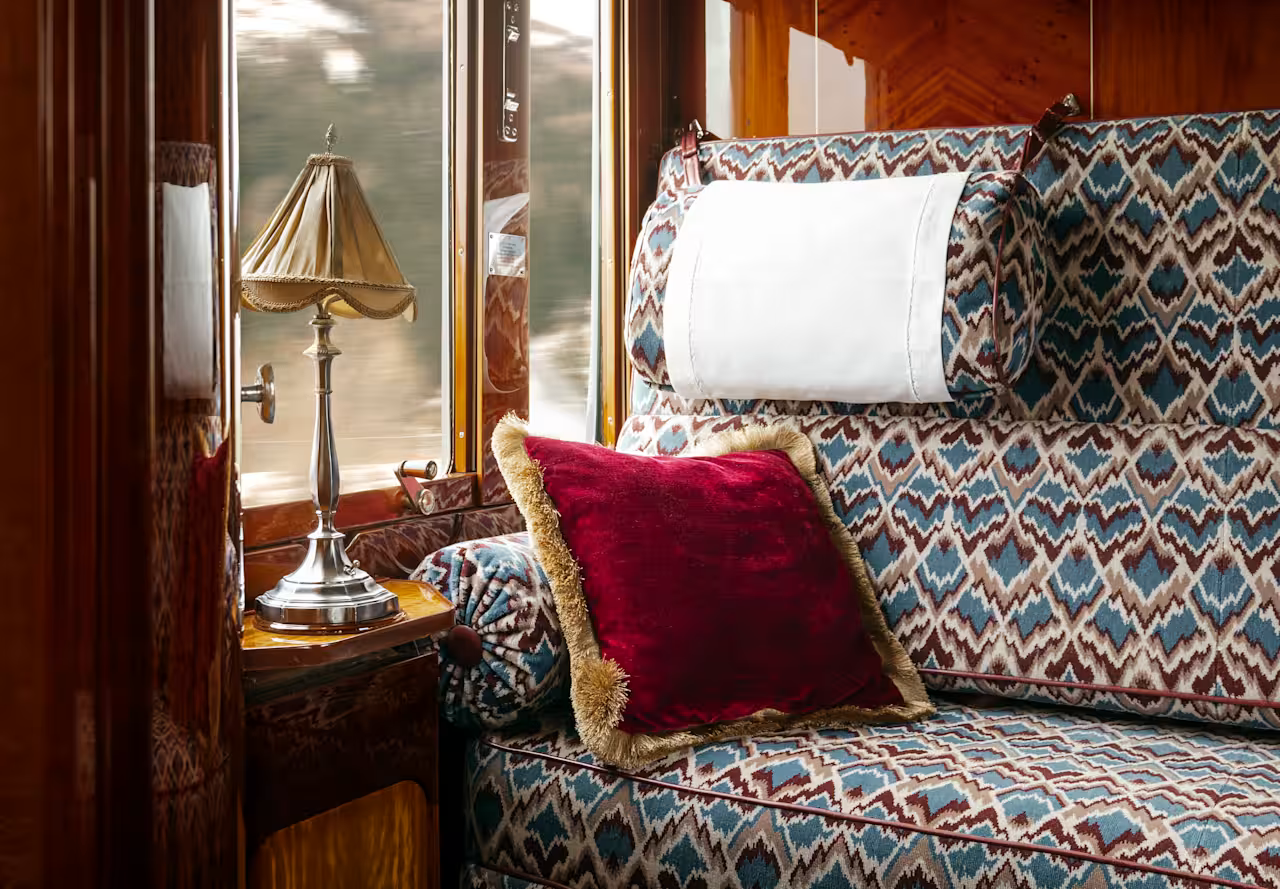 vso-acc-cabin-historic05 Large.png