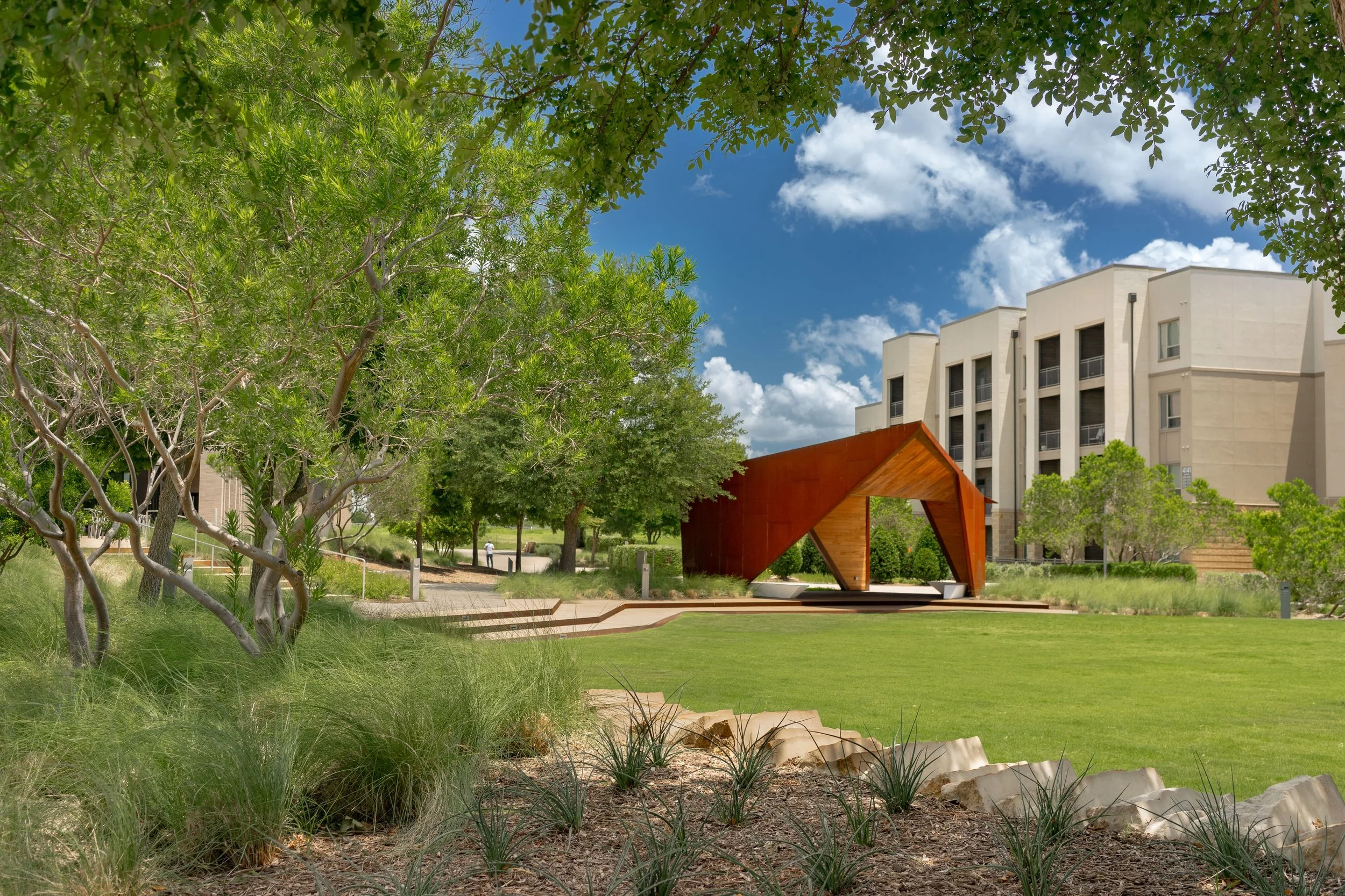 THE BEND AT FRISCO STAITION