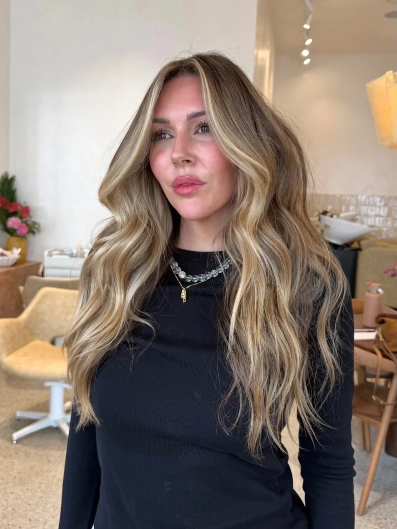 Your appointment but through the lens of @emilymanderhair... 

The BTS we loveeee to see
