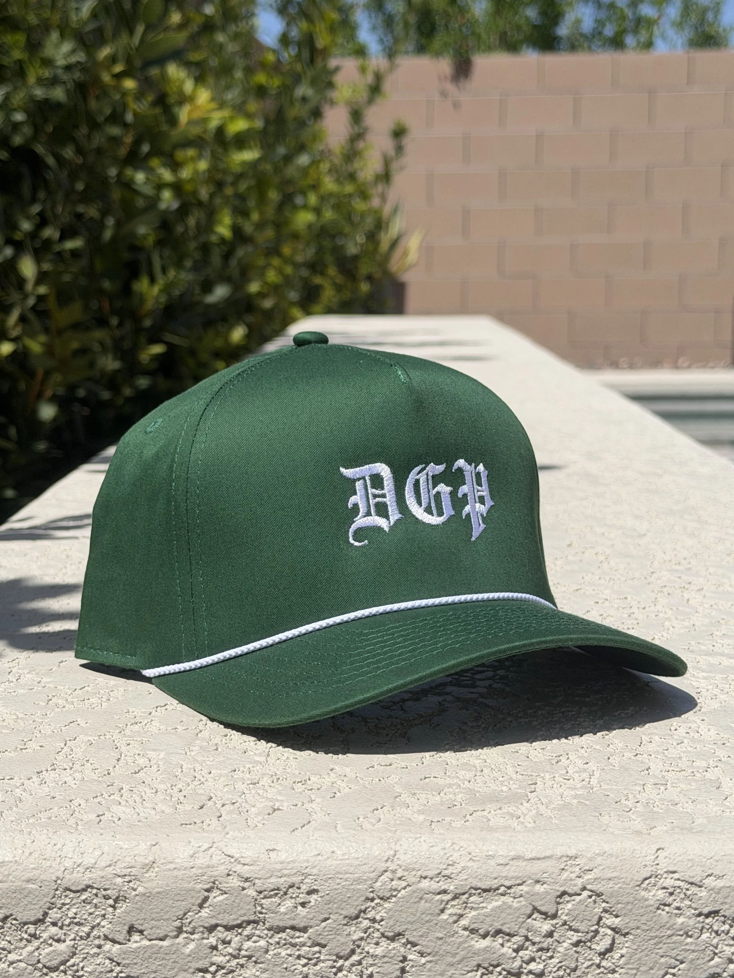 green_white_rope_right.jpeg