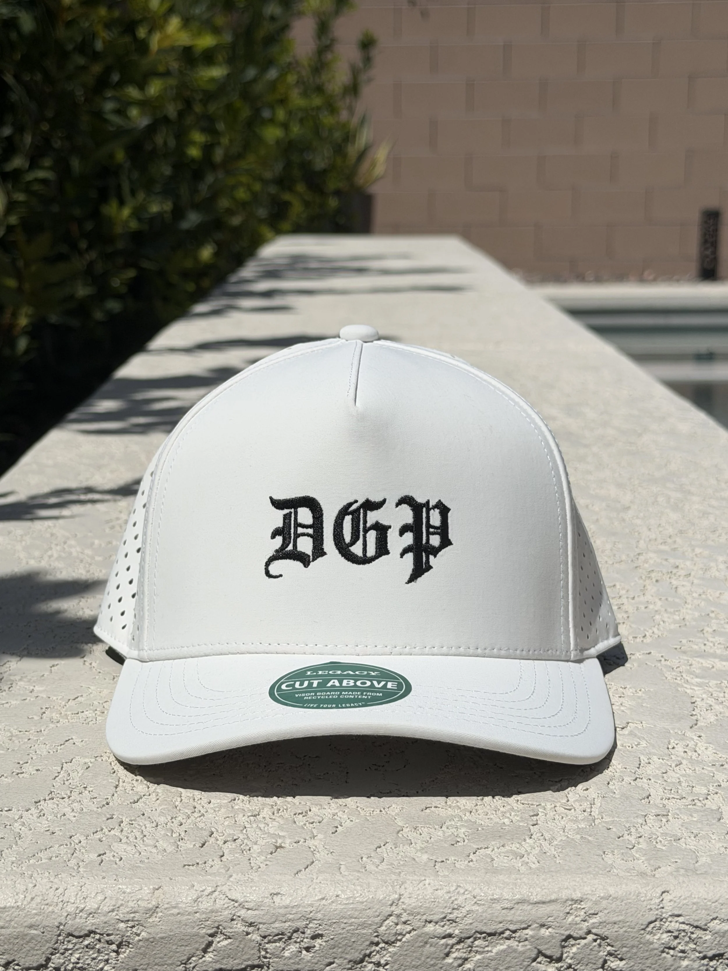 DGP White/Black Golf Hat