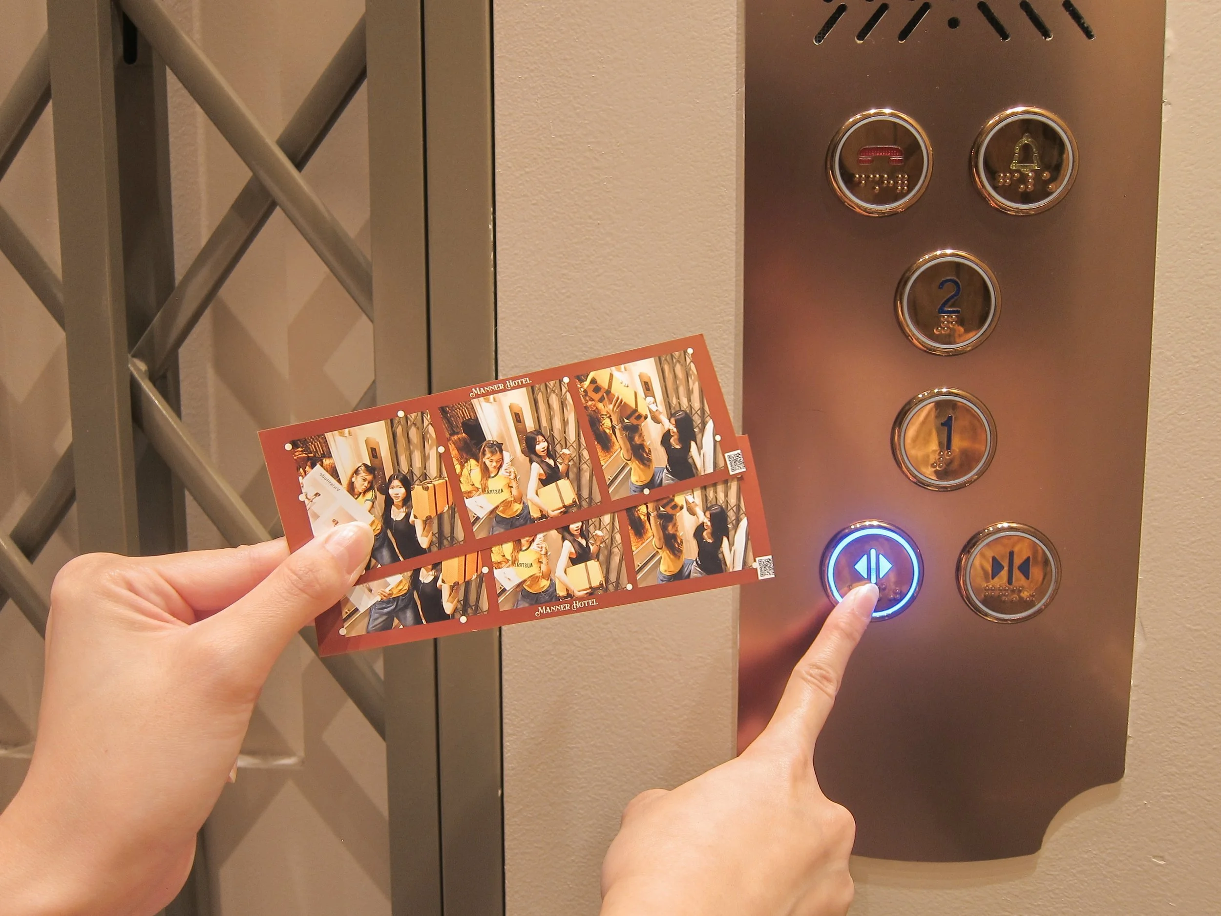 Photomanner Manner Hotel Vintage Elevator Photostrips