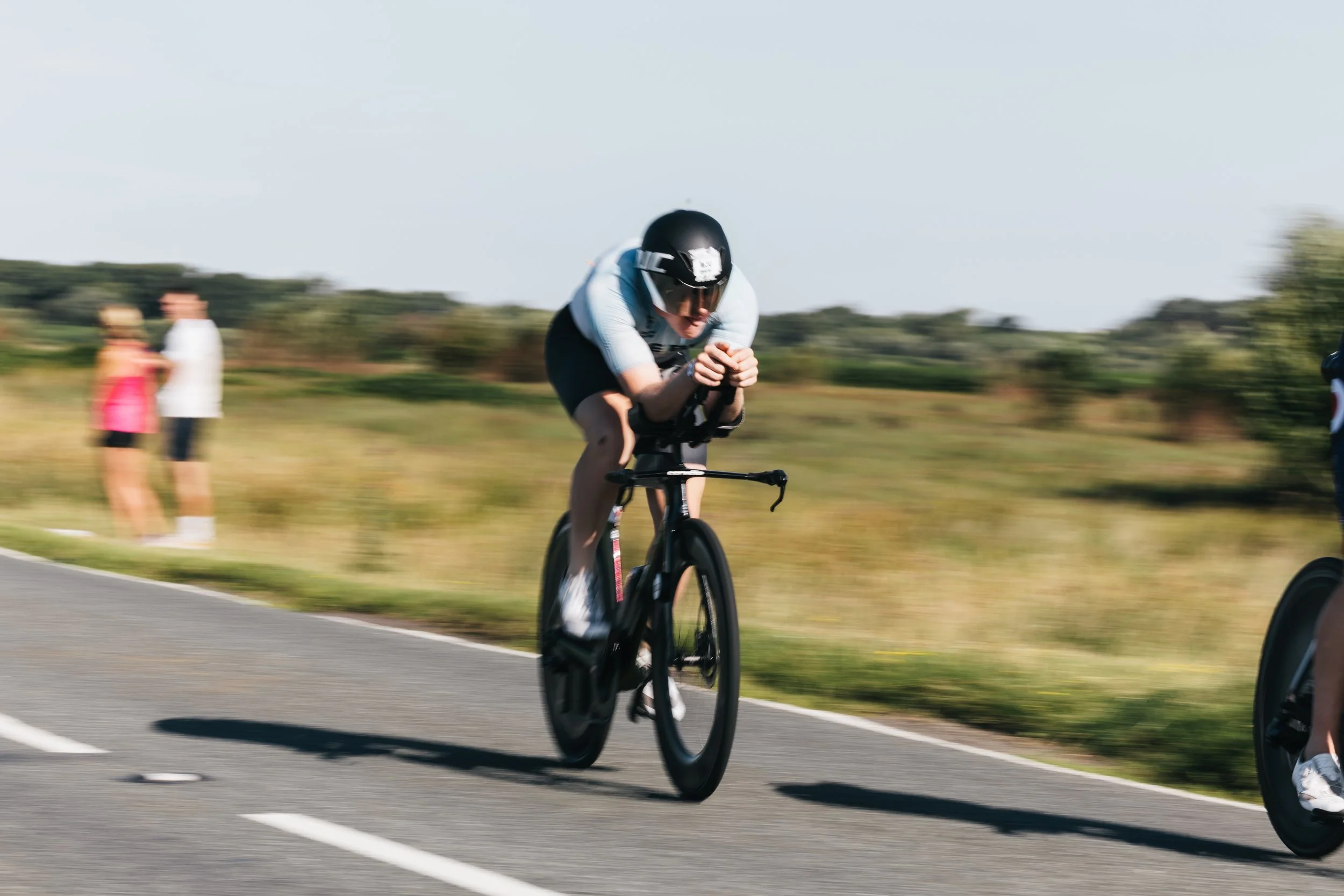 Frederick Webb Triathlon coach analysing cycling posture and efficiency