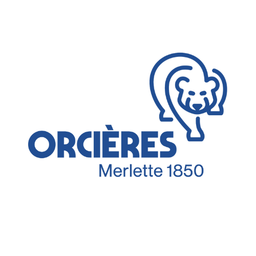Logo bleu de la marque Orcières avec un dessin d'ours stylisé et le texte "ORCIERES Merlette 1850".