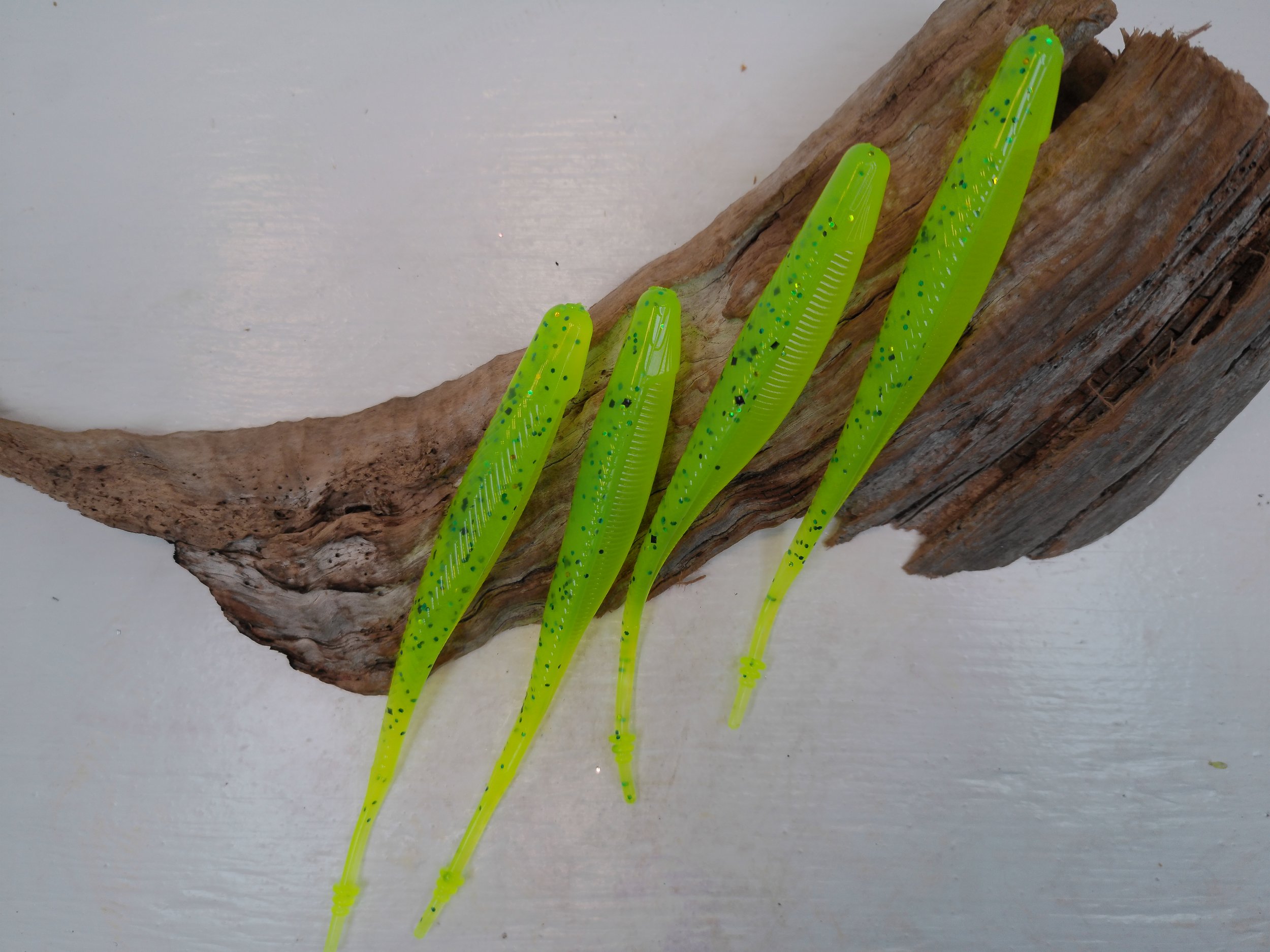 5" Tracer Shad - Chartreuse Ice (4 pk)