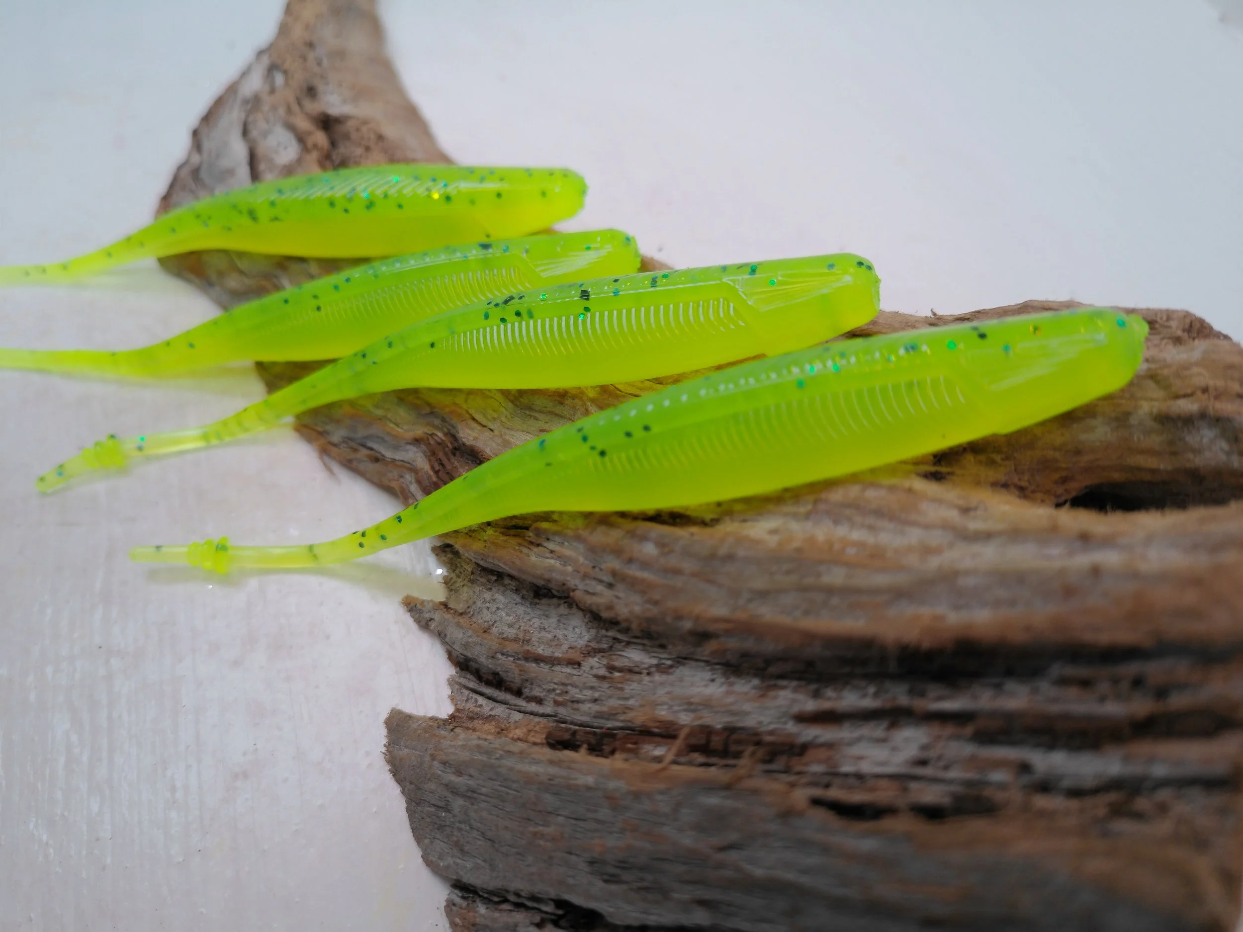 6" Pin Tail Shad - Chartreuse Ice (4 pk)