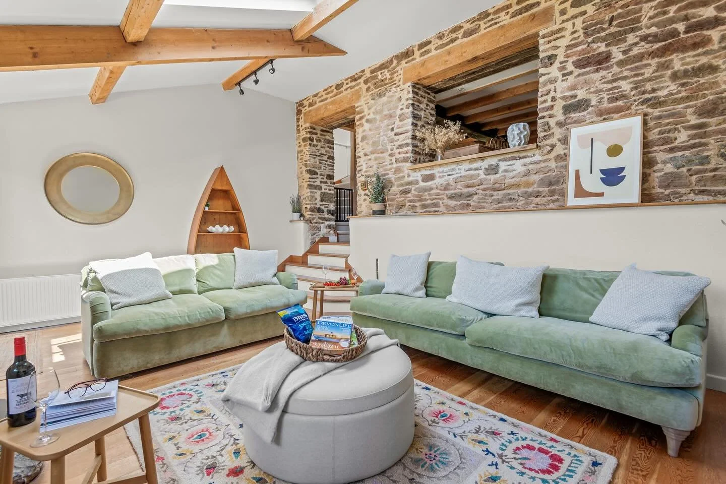 Cosy season is approaching and we have some availability at Camellia Cottage in November and December. Enjoy all the amazing walks and beaches that South Devon has to offer. Visit the link in our bio for availability and booking info. 

#devon #devon