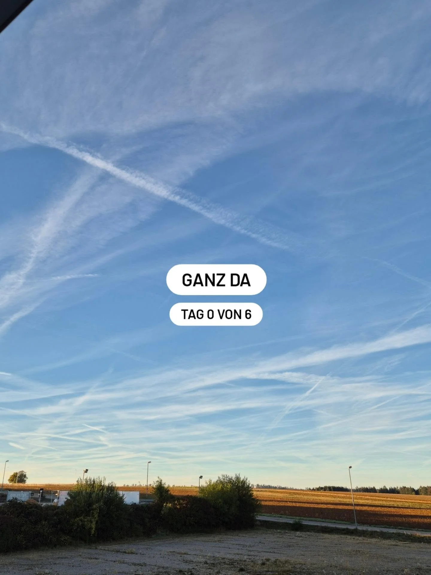 Ab morgen bin ich sechs Tage unterwegs. Und wenn ich zur&uuml;ck komme ist unsere #31tagesichtbar Challenge vorbei.

Und statt mir jeden Tag zu &uuml;berlegen, was ich posten k&ouml;nnte, mache ich etwas anderes: Ich halte jeden Tag einen Moment fest