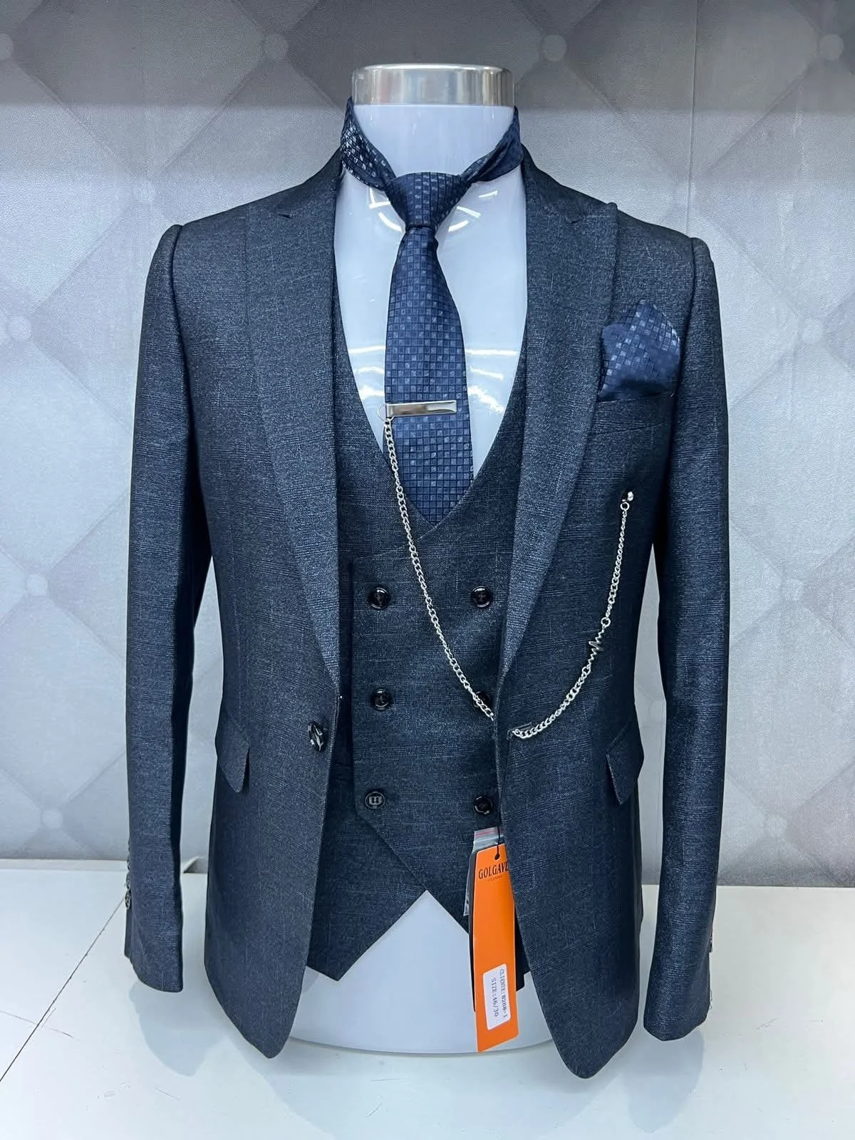Armani Suit 60.jpg