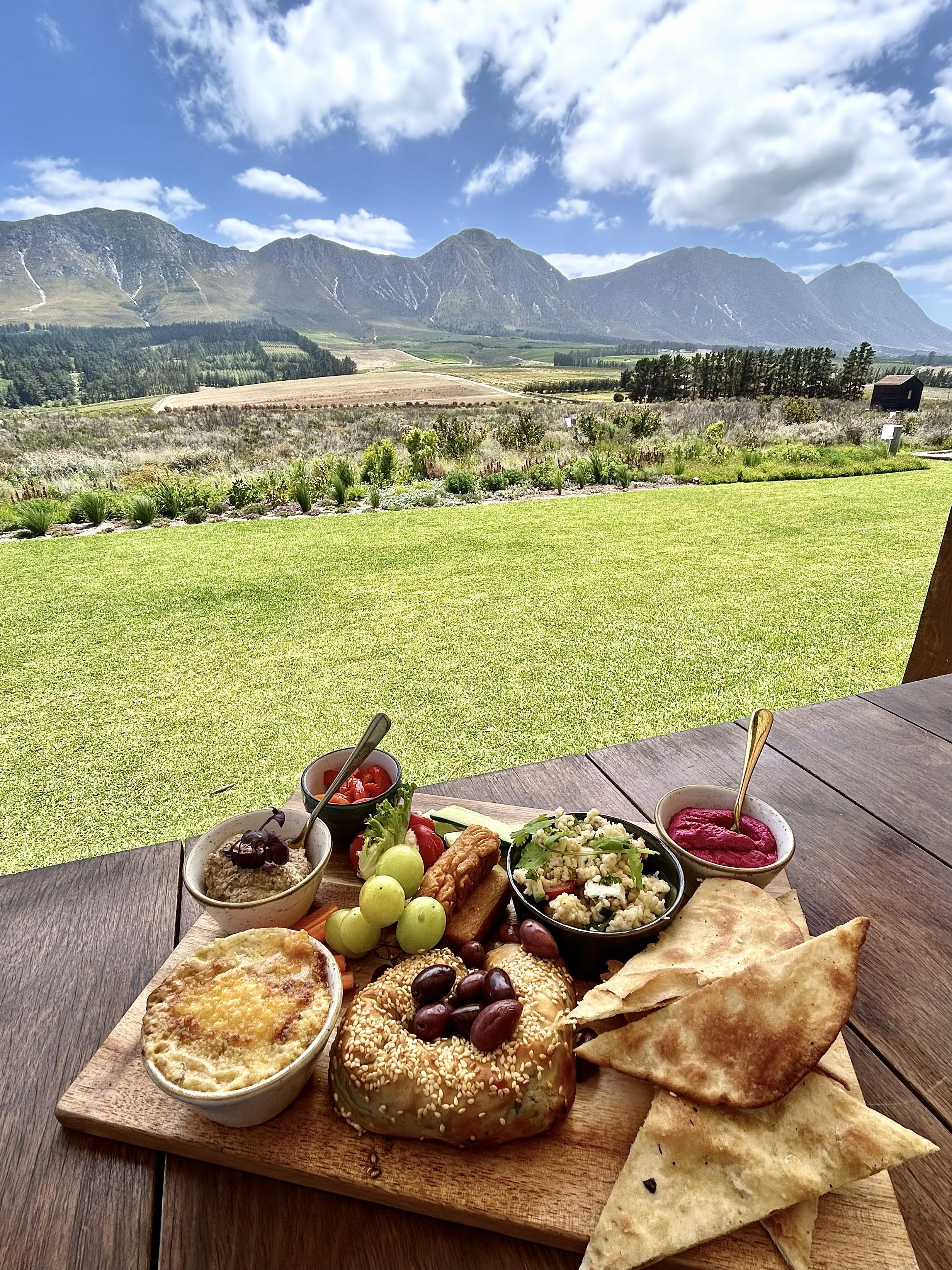 Hemel-en-Aarde Valley Wine Farms: A Wine Lover’s Guide from Hermanus