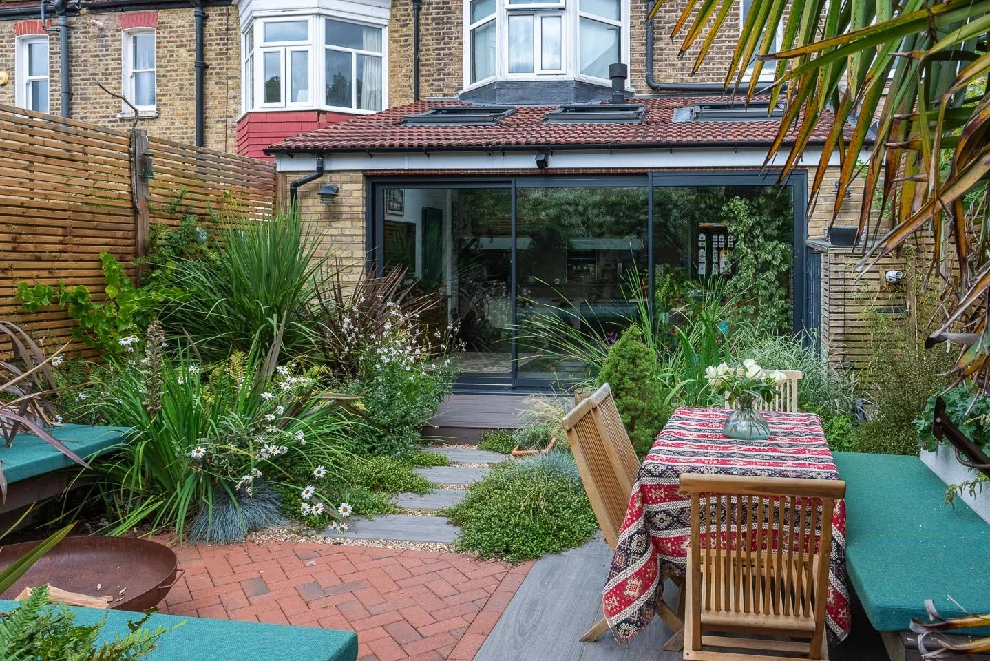 Wimbledon Garden Design - Katerina Kantalis Gardens 2.jpg