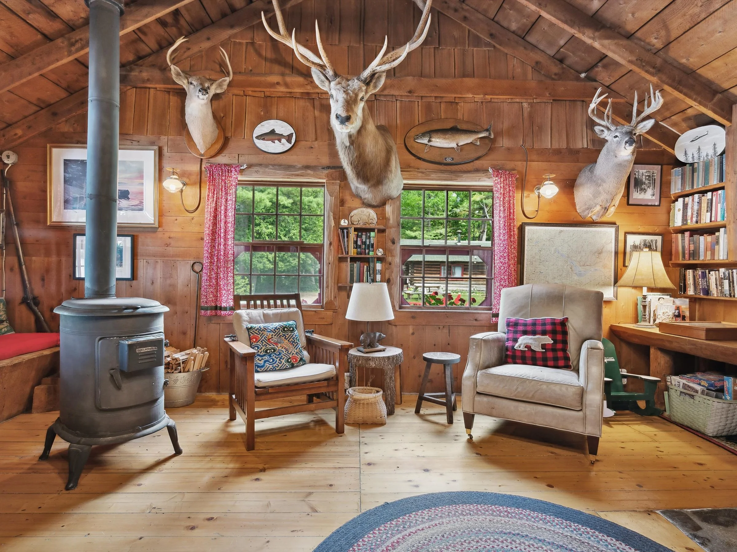 034-Bradford Camps, Munsungan Lake.jpg