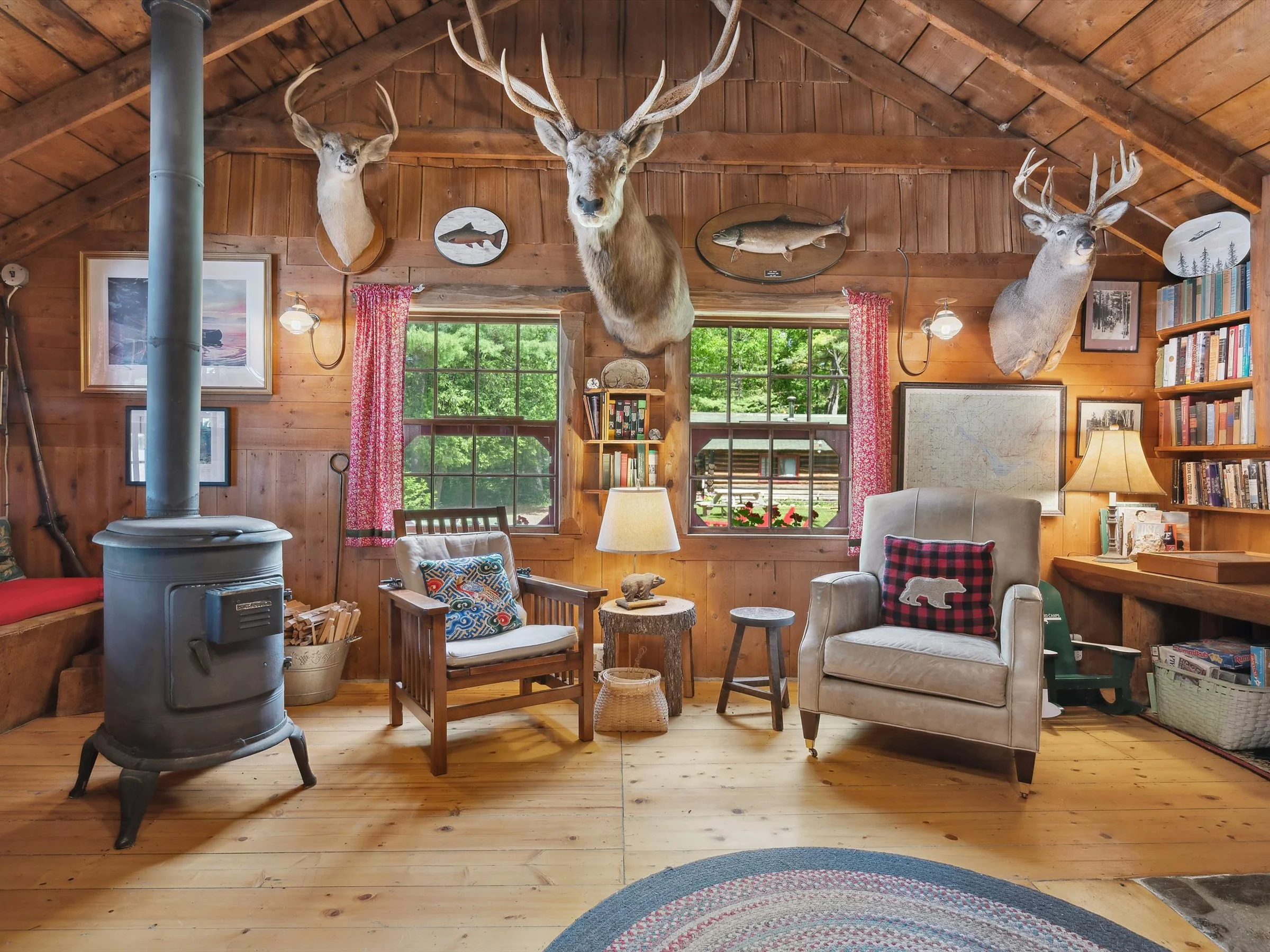 035-Bradford Camps, Munsungan Lake.jpg