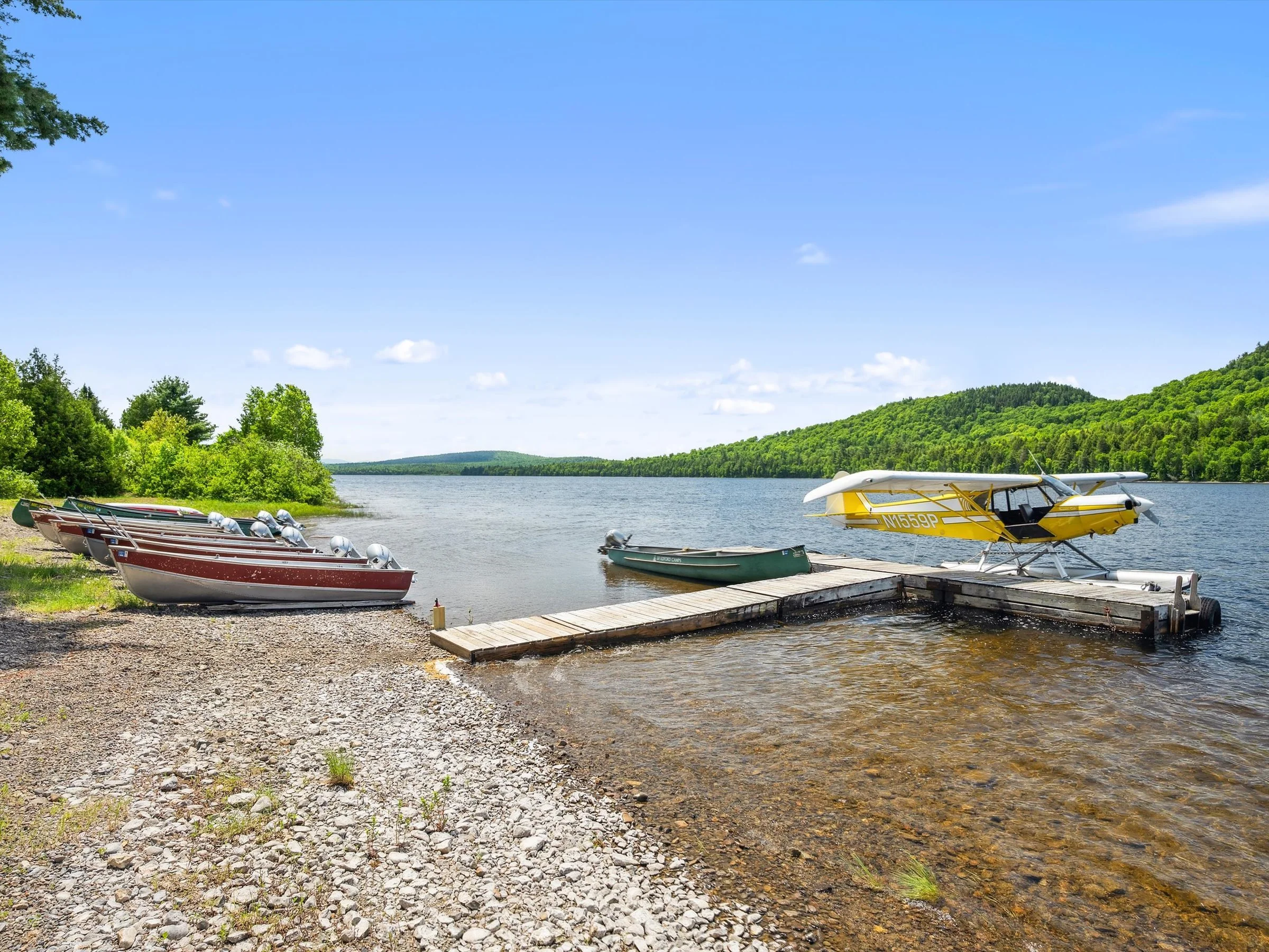 043-Bradford Camps, Munsungan Lake.jpg