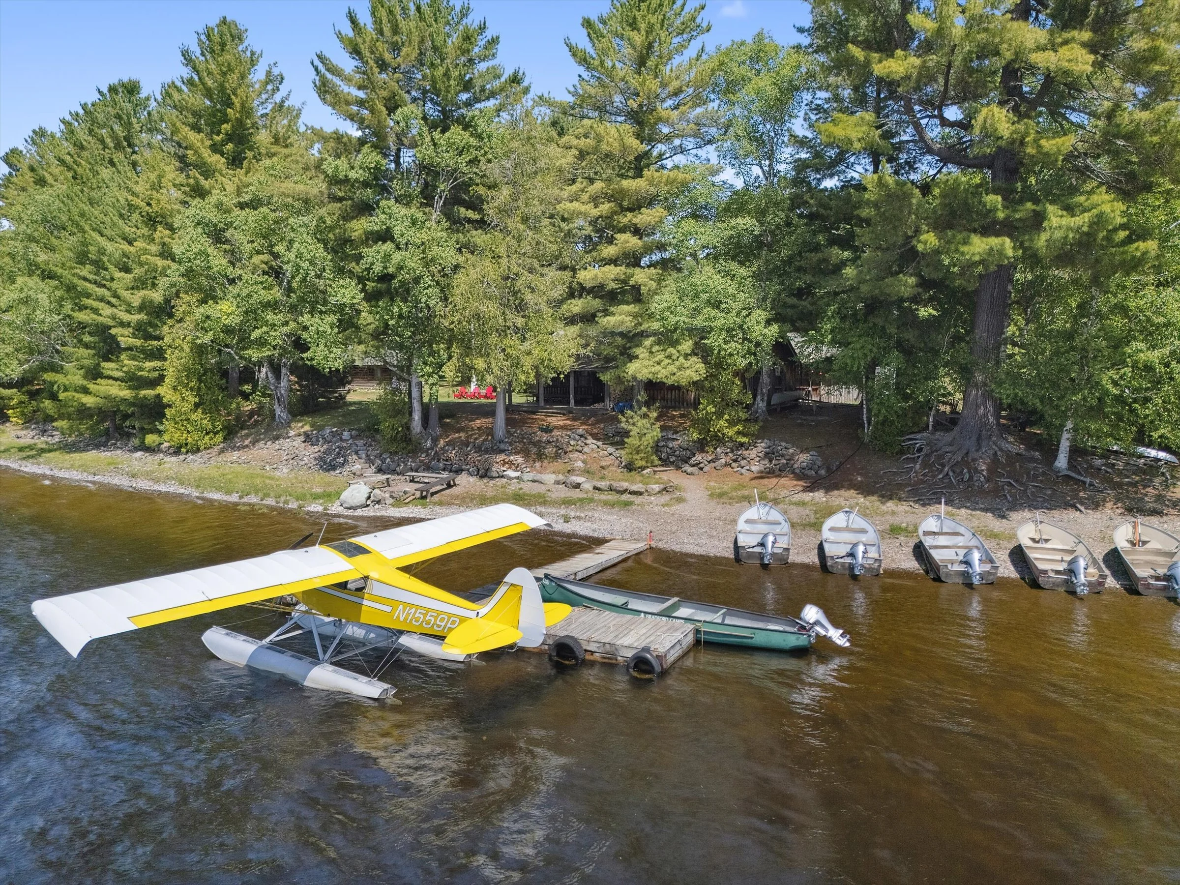 008-Bradford Camps, Munsungan Lake.jpg
