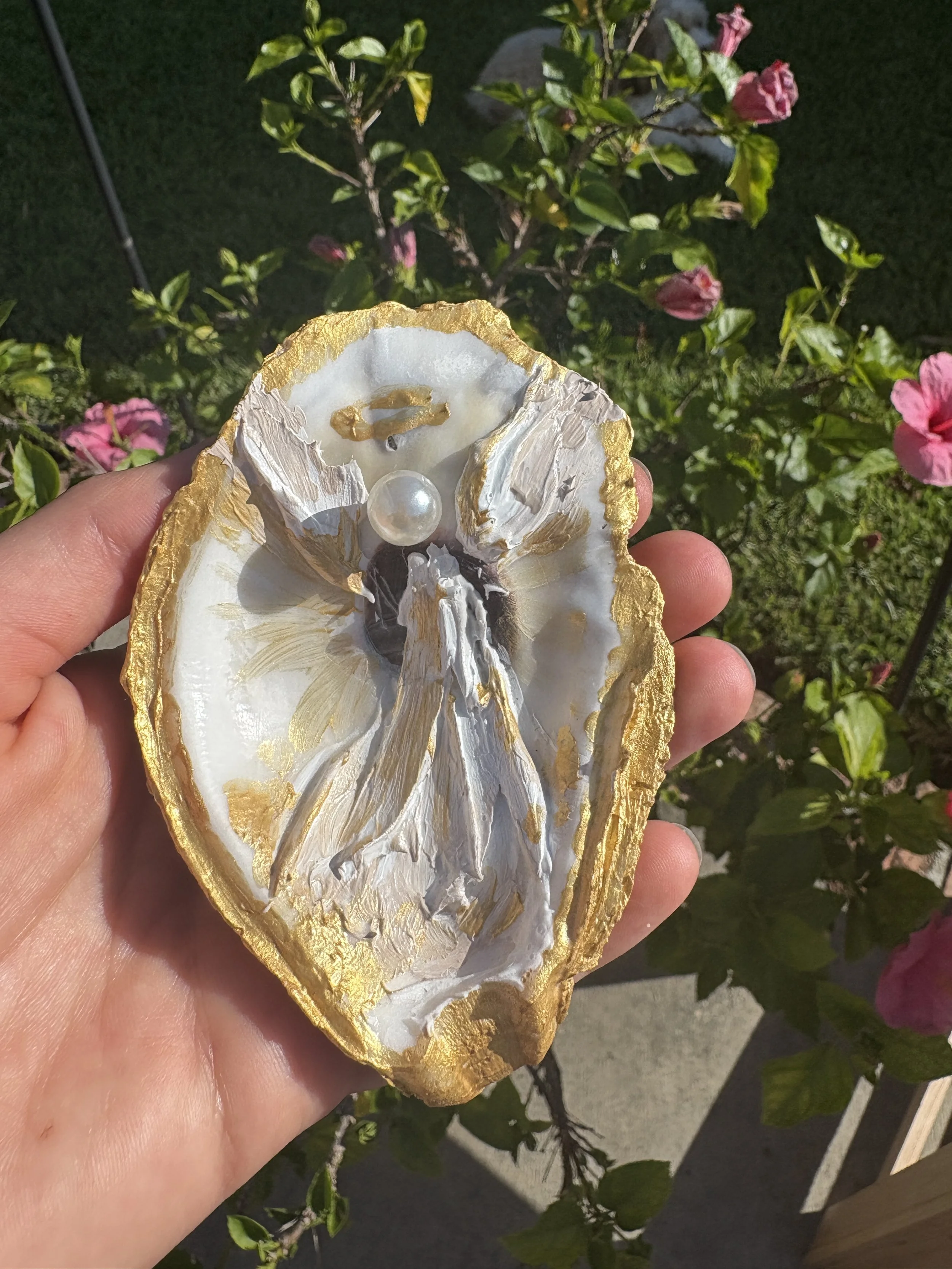 Decorative Oyster: "Self-Control"