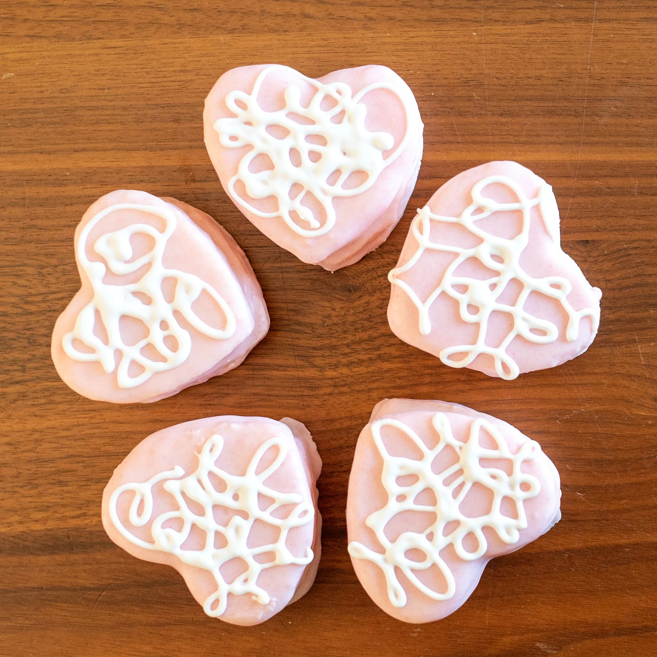 Vanilla Sweetheart Cakes